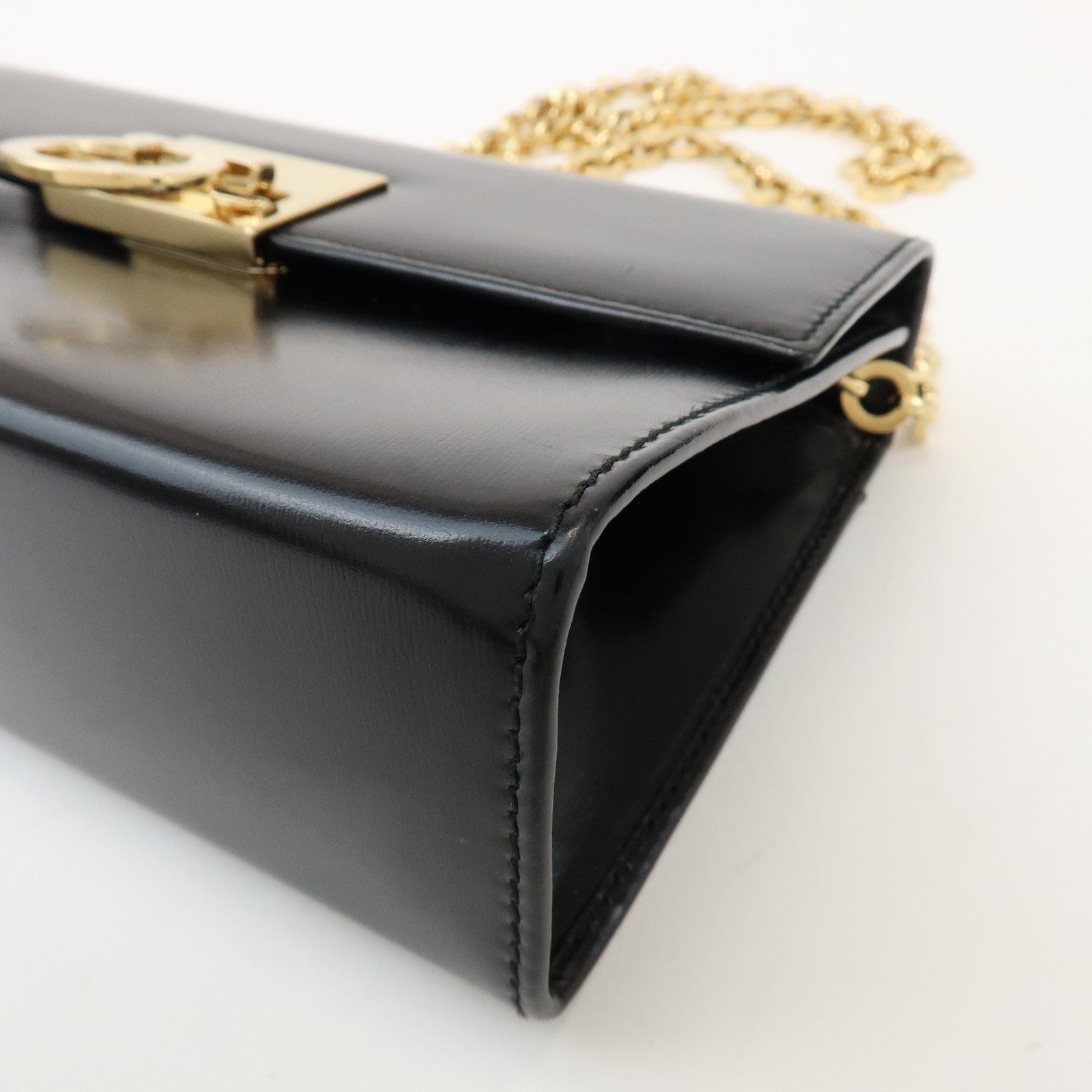 Ferragamo Gancini Leather Chain Shoulder Bag Black
