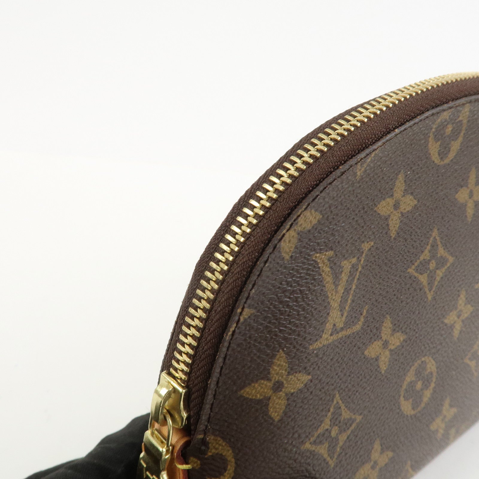 Louis Vuitton Monogram Pochette Cosmetic MM Pouch Brown M46579