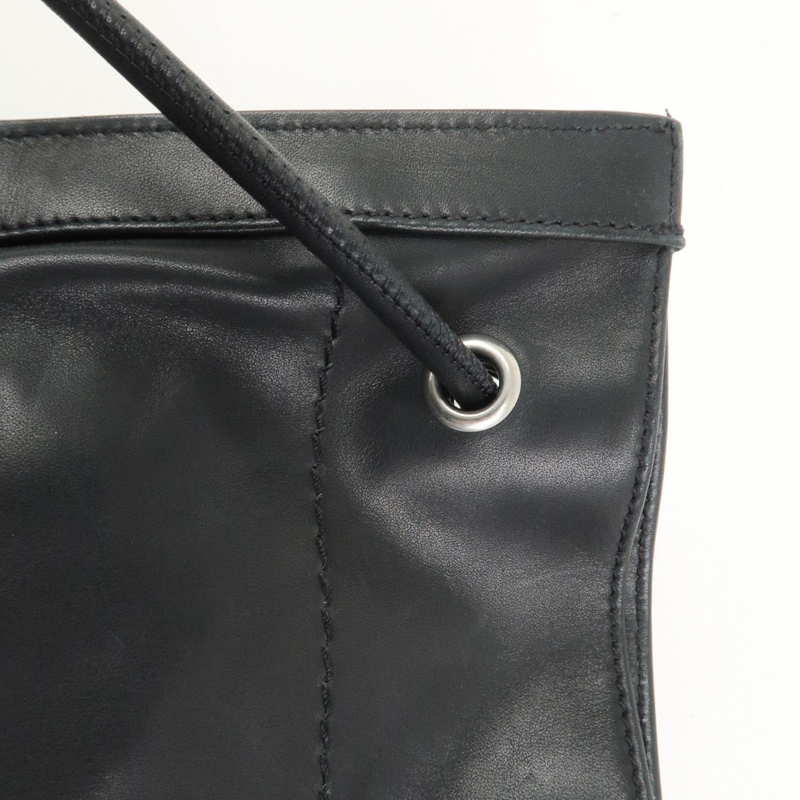 SAINT LAURENT PARIS Leather Backpack Black 710272