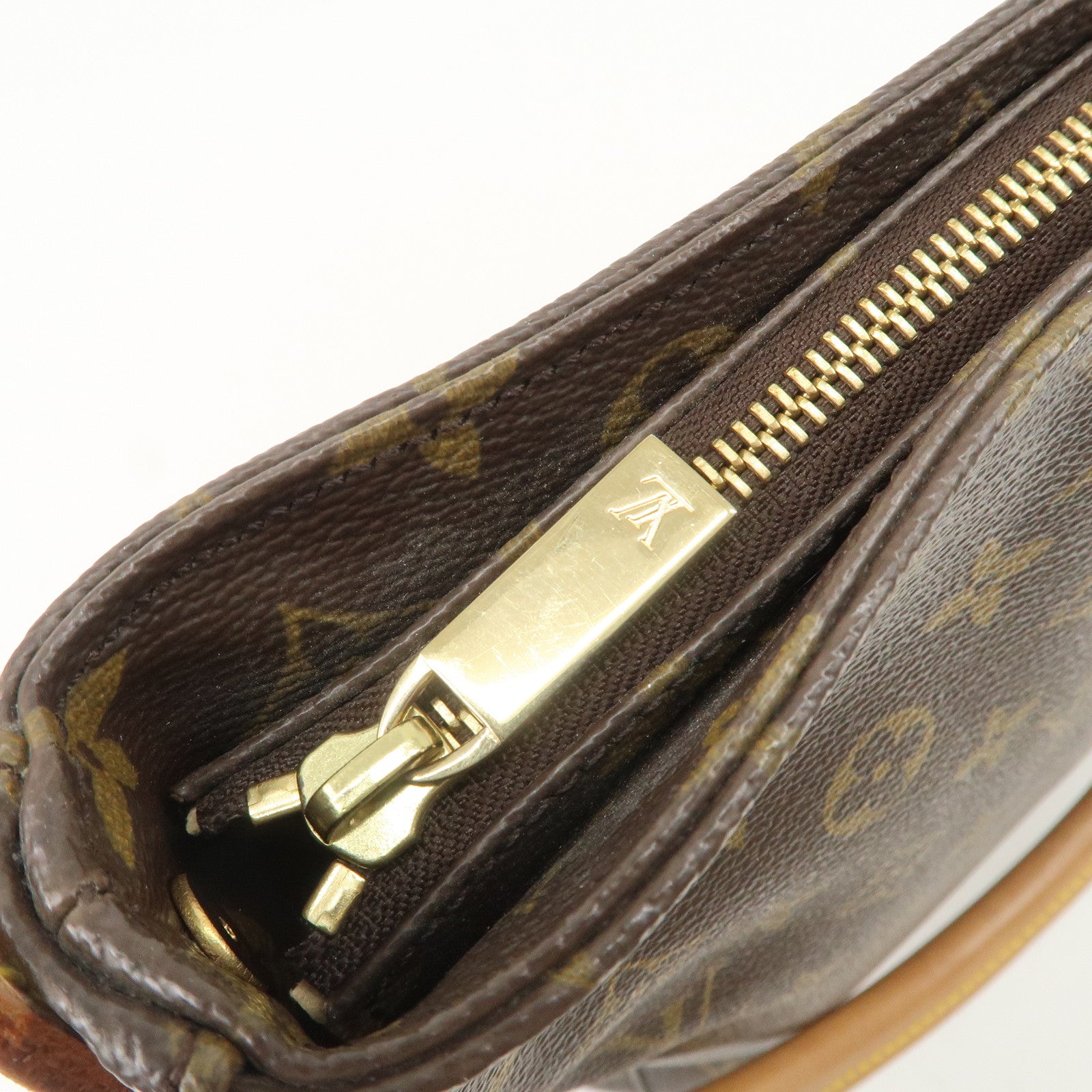 Louis Vuitton Monogram Looping GM Shoulder Bag M51145 Used