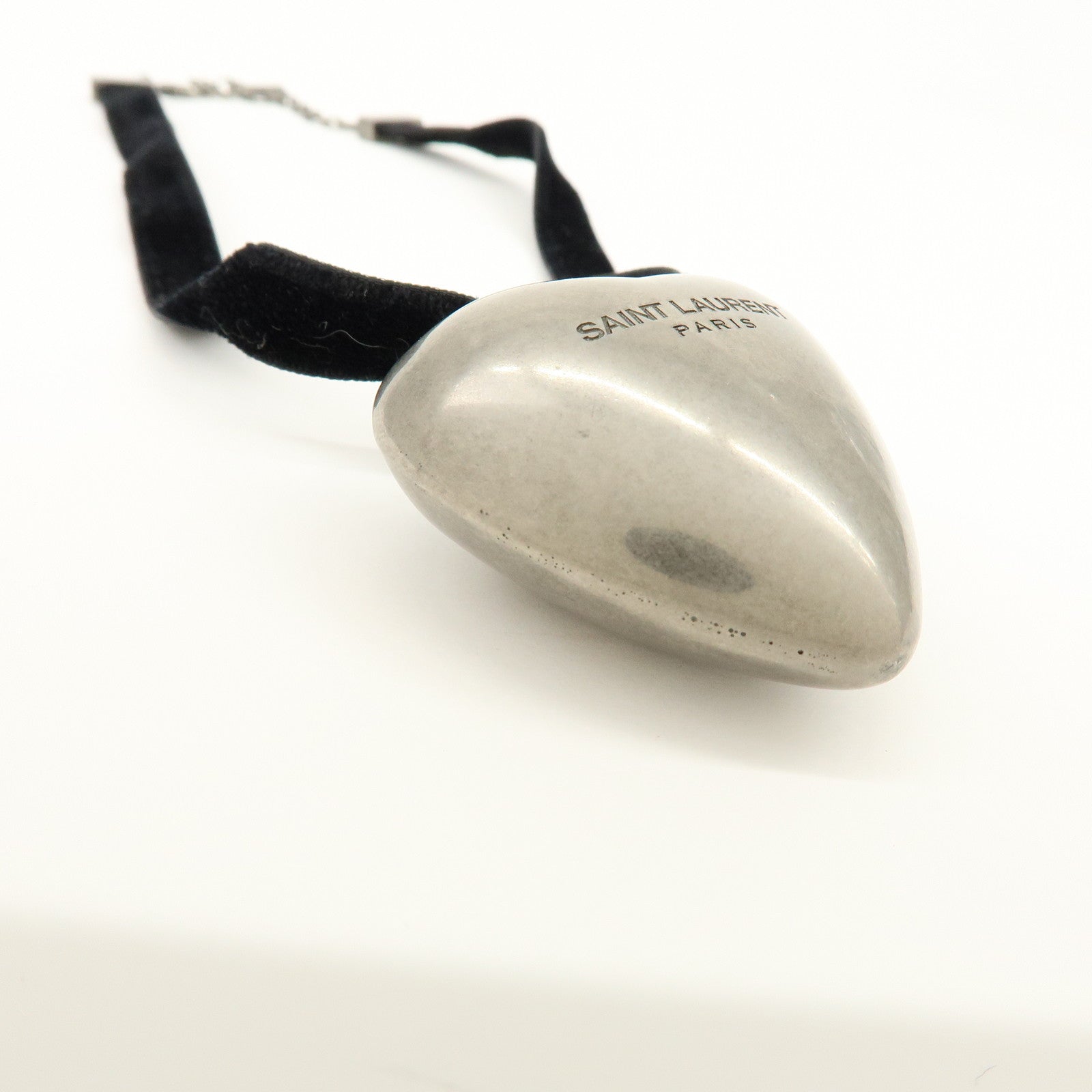 SAINT LAURENT PARIS Velour Oversize Heart Choker Necklace Silver