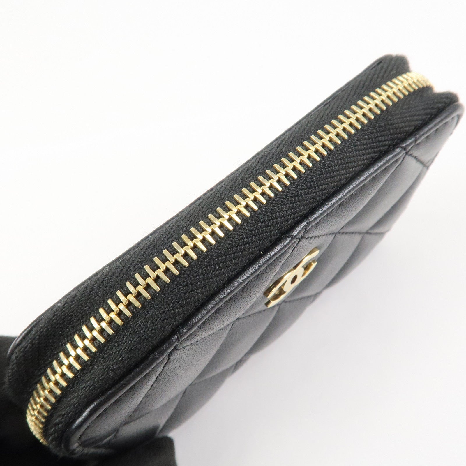 CHANEL Matelasse Lamb skin Classic Zippy Coin Case Black AP0216