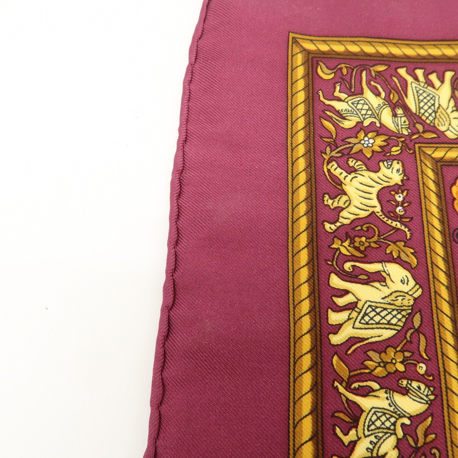 HERMES Carre 90 Silk 100% Scarf CHASSE EN INDE Bordeaux
