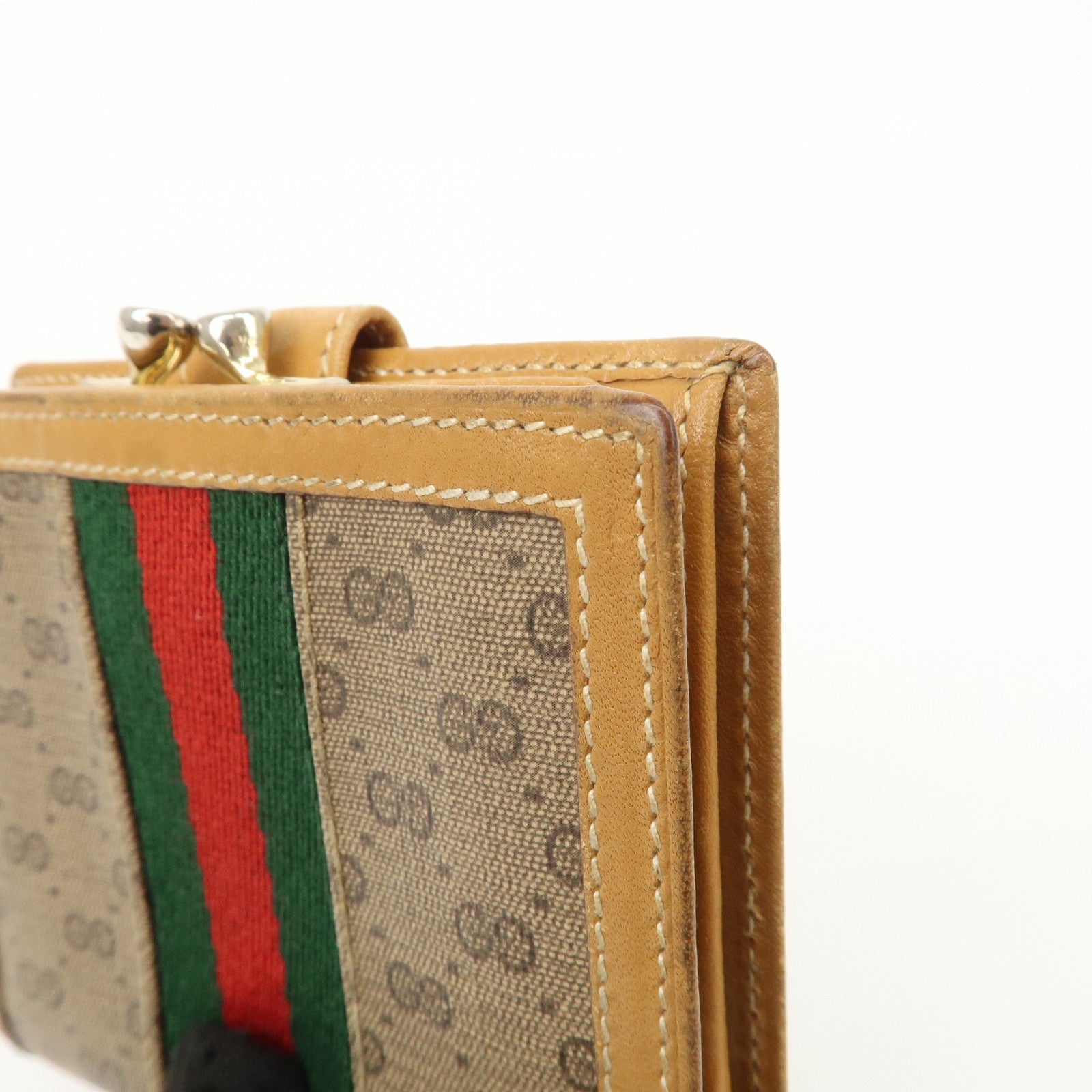 GUCCI Interlocking G GG Crystal Leather Bi-fold Wallet 035 904 0902