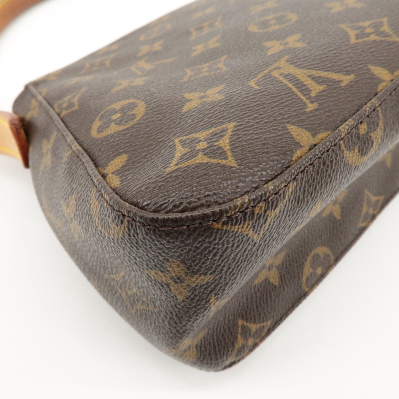 Louis Vuitton Monogram Mini Looping Shoulder Bag Brown M51147 Used