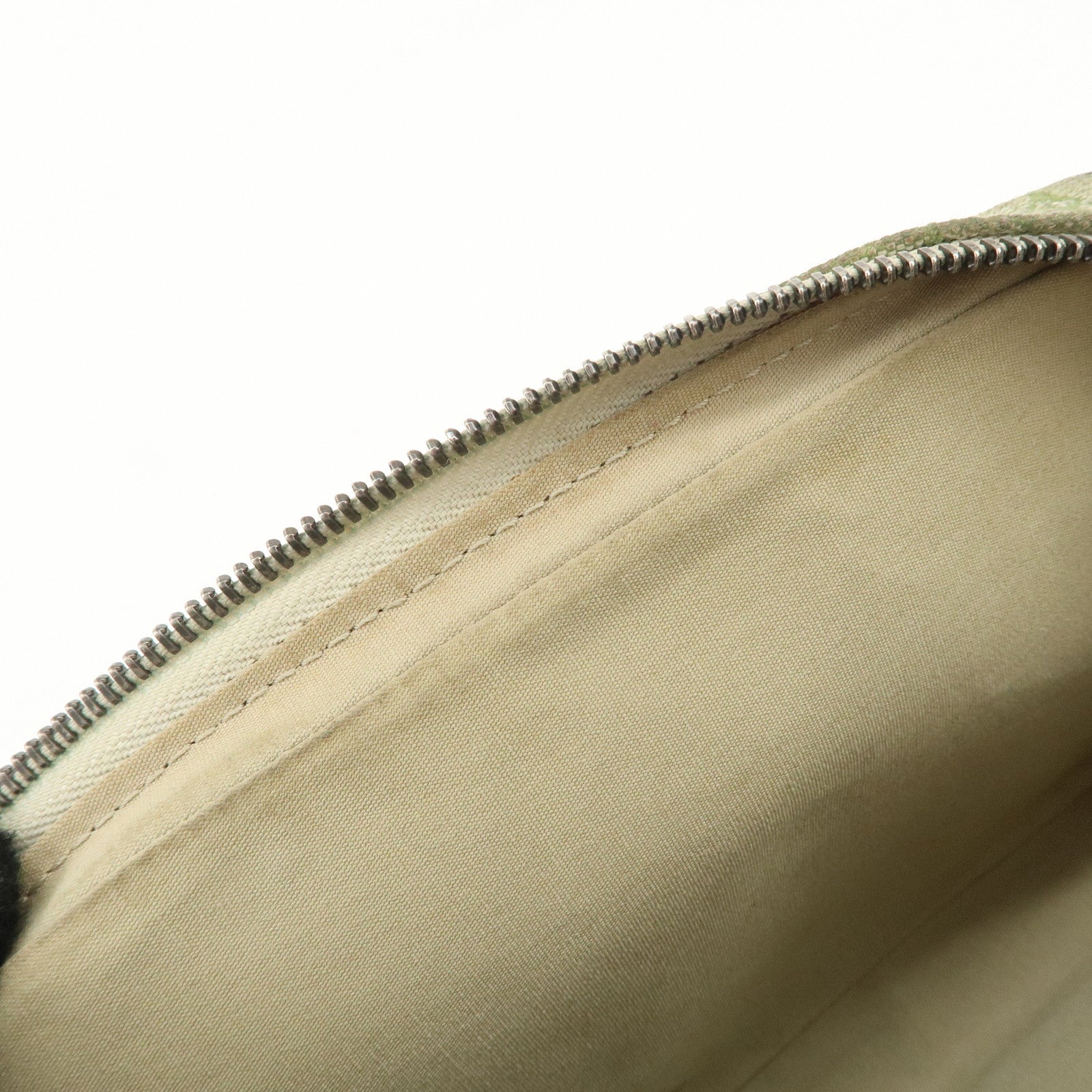 Louis Vuitton Monogram Mini Comte Dufé Pochette Fairy Tale M92274 Used