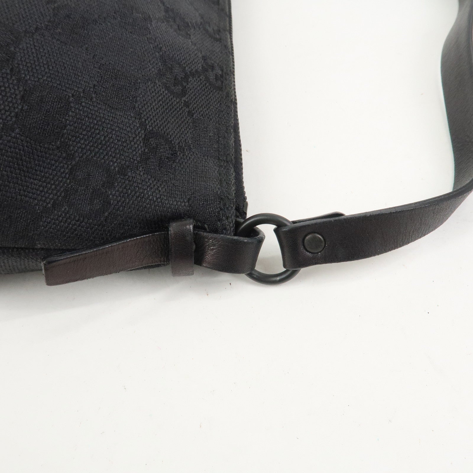GUCCI GG Canvas Leather Shoulder Bag Hand Bag Pouch Black 103399
