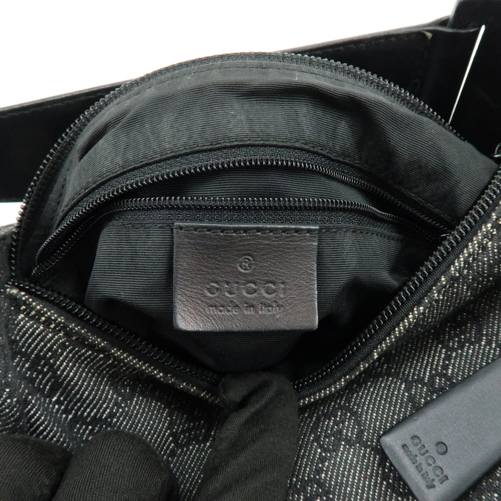 GUCCI GG Canvas Leather Shoulder Bag Black