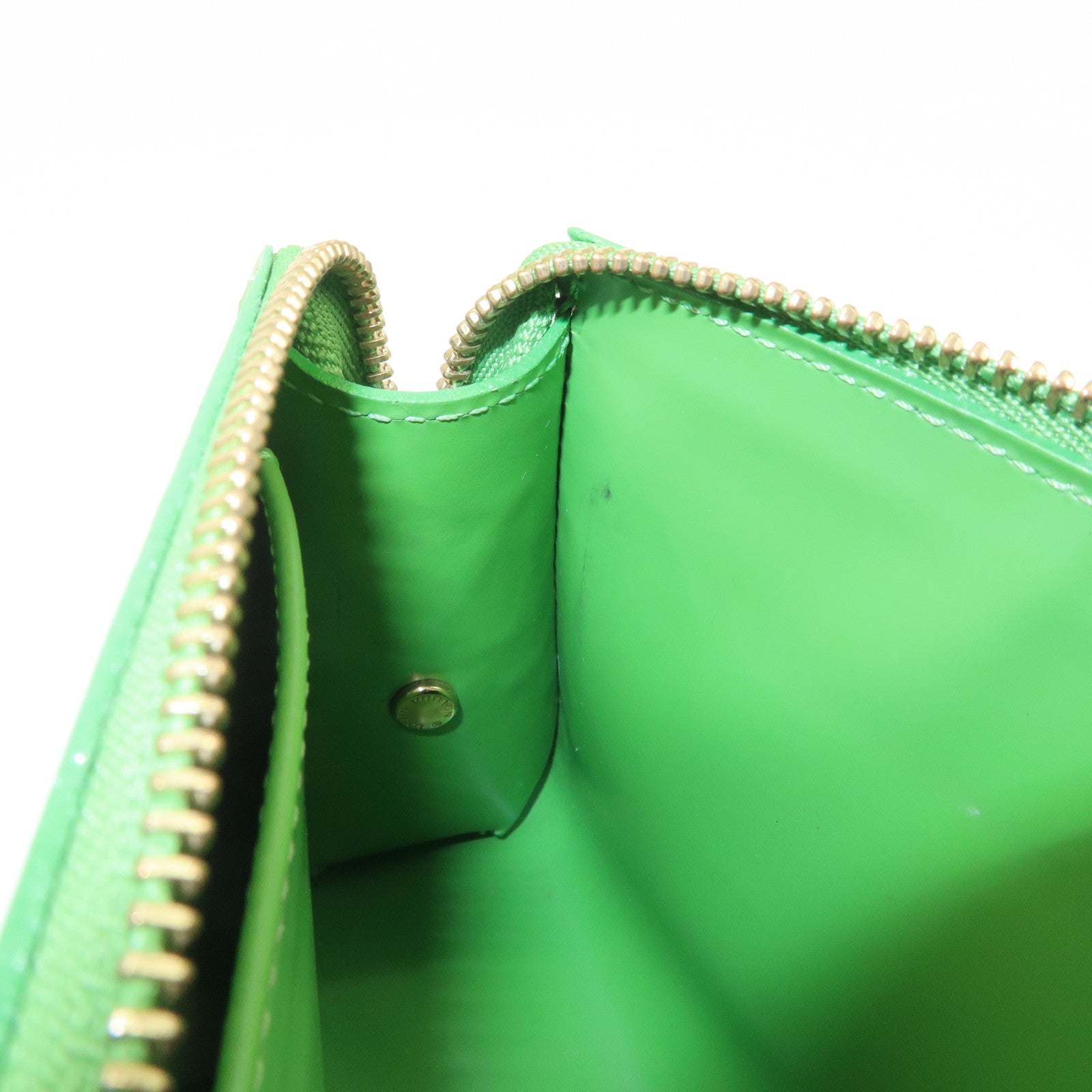 Louis Vuitton Monogram Vernis Trousse Cosmetic Pouch Green M93649