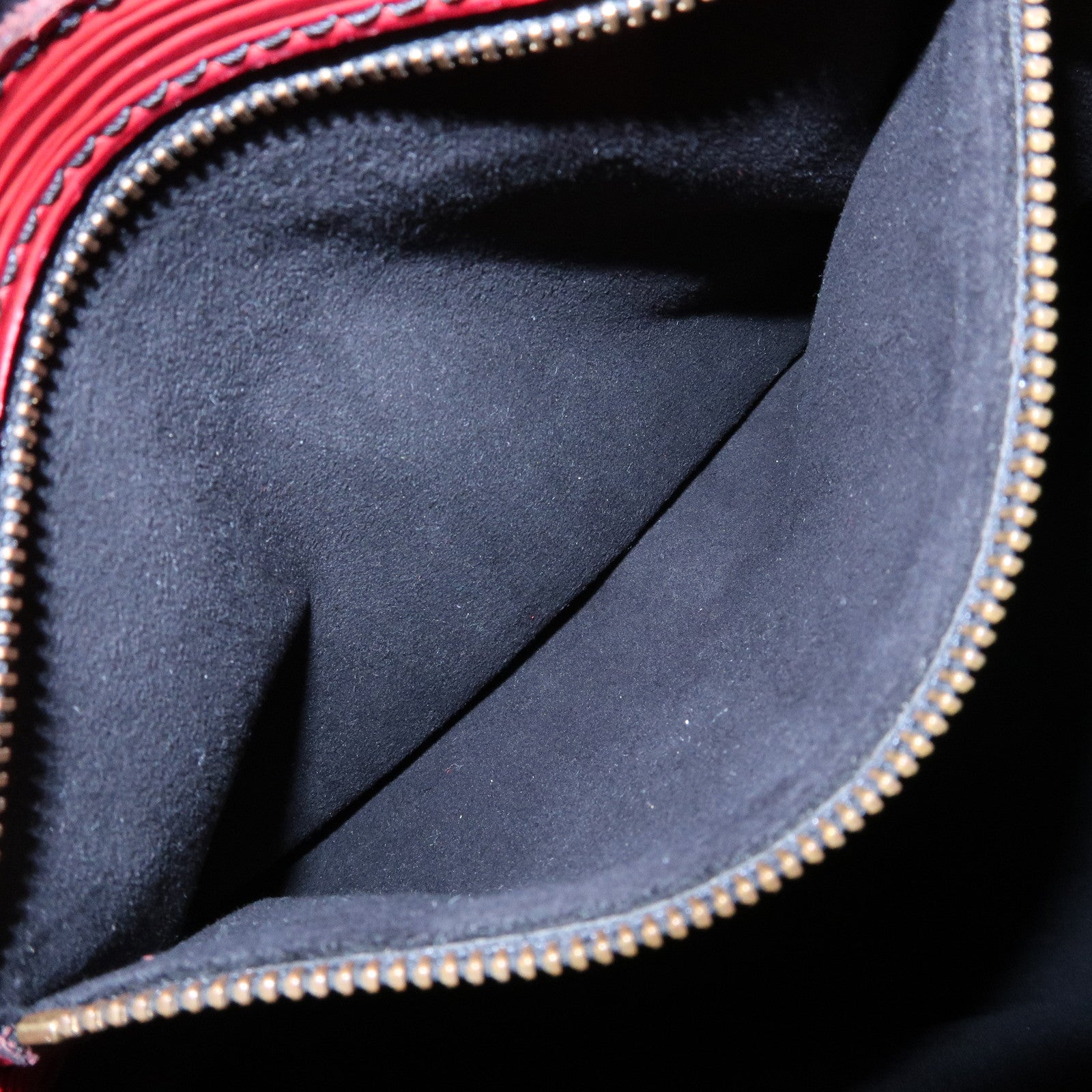 Louis Vuitton Epi Petit Noe Shoulder Bag Castilian Red M44107