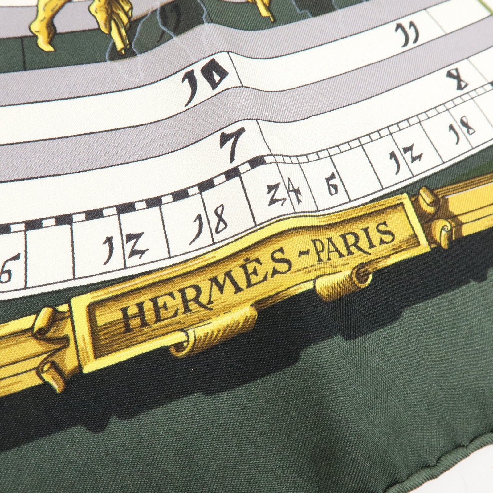 HERMES Carre 90 Silk 100% Scarf DIES ET HORE Green White Gold
