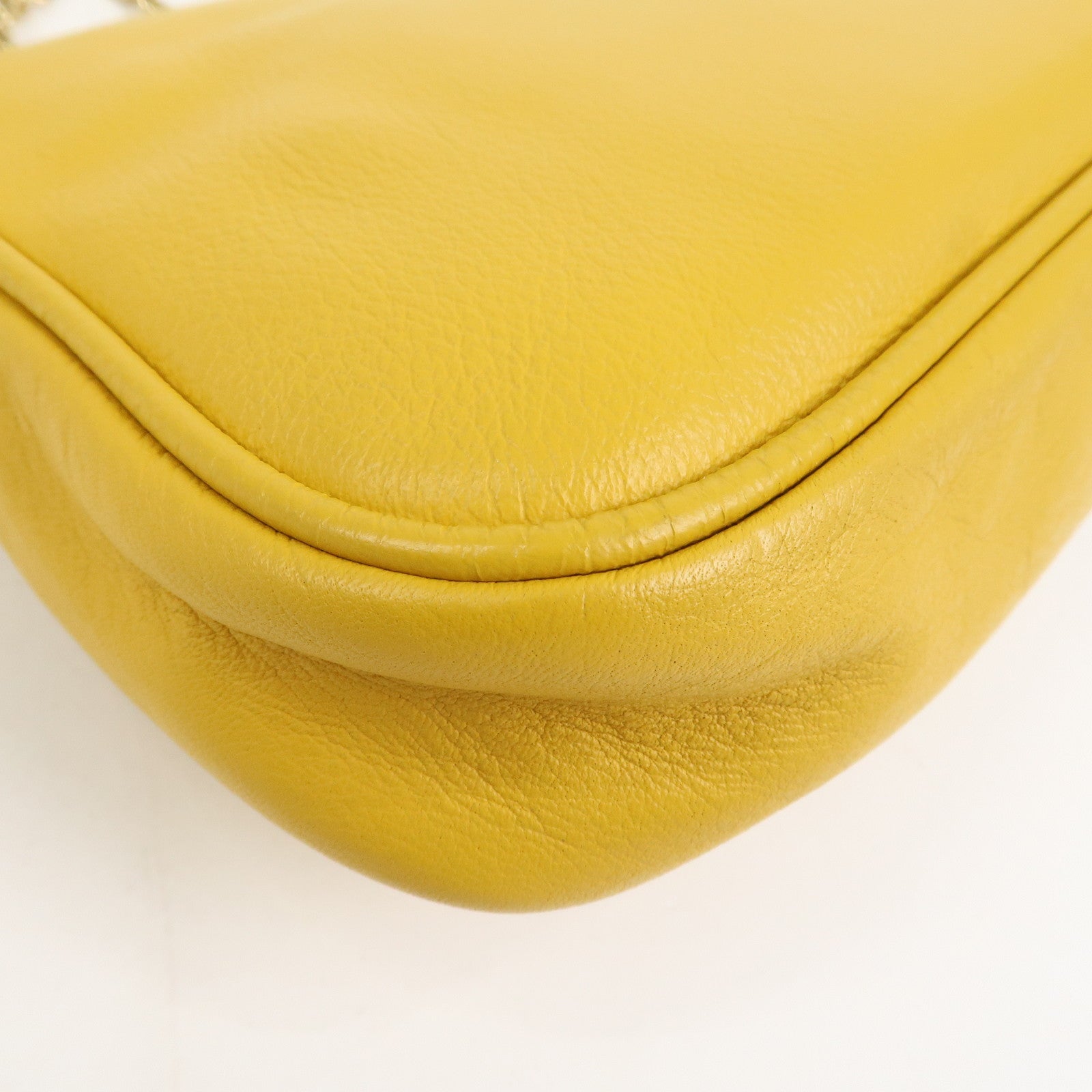 FENDI Leather Chain Shoulder Bag Purse Crossbody Bag Yellow 8M0276