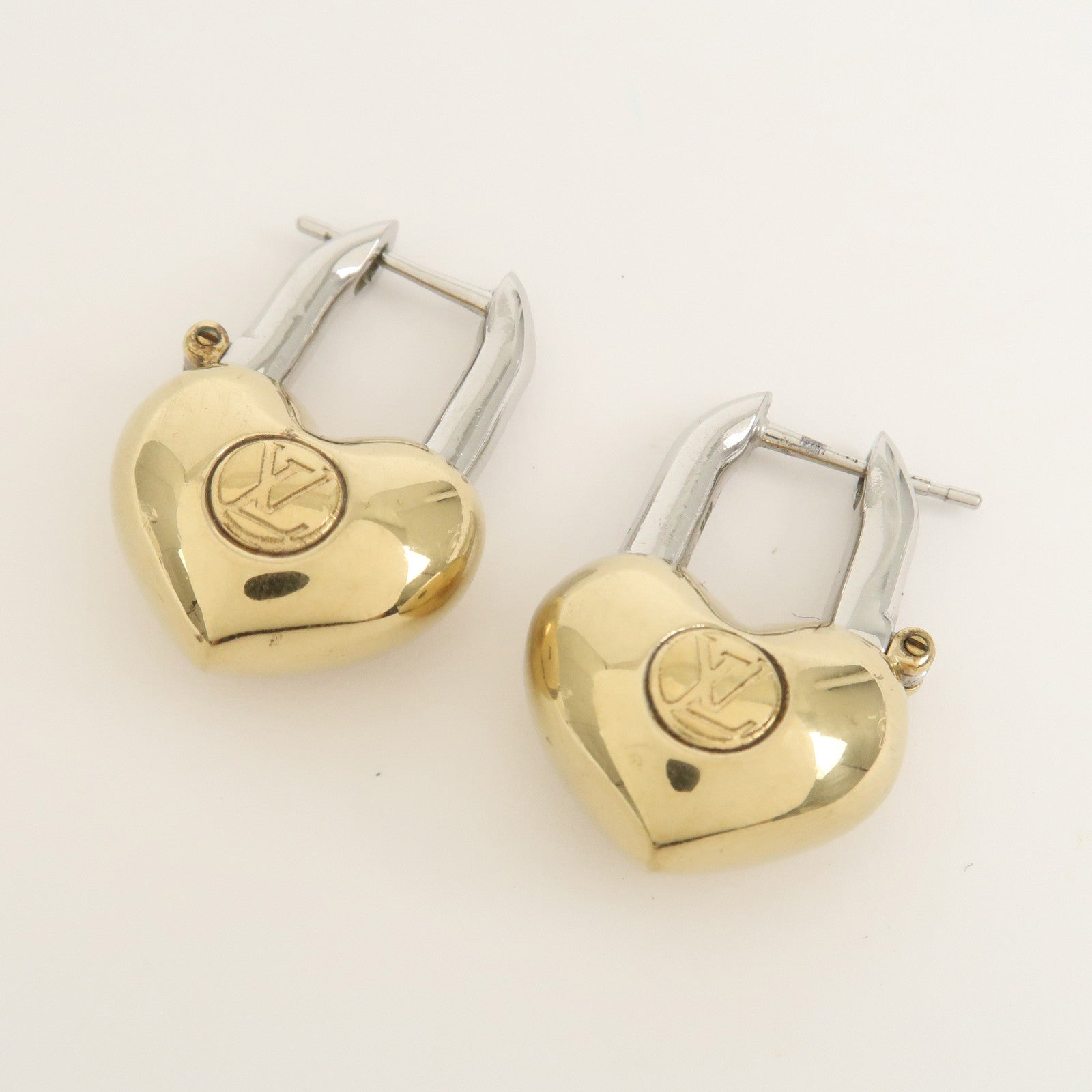 Louis Vuitton Boucles d窶儖reilles Crazy in Lock Metal Earring M67277
