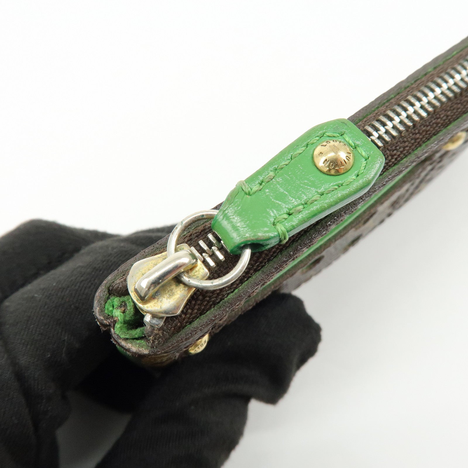 Louis Vuitton Monogram Perfo Pochette Cles Key Case Vert M95186