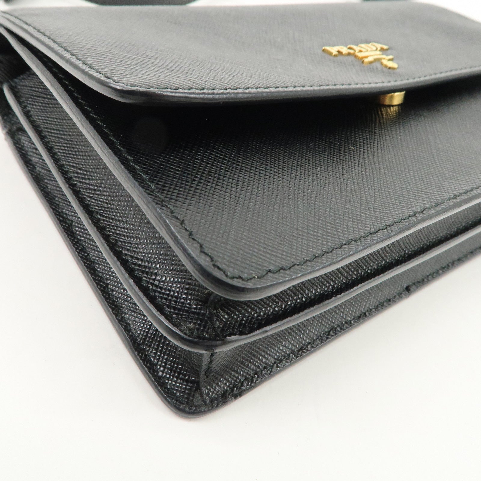 PRADA Saffiano Leather Shoulder Wallet Shoulder Bag Black BT1019