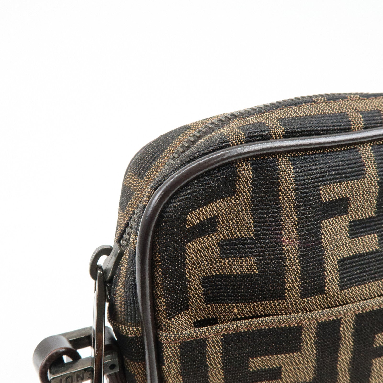 FENDI Zucca Canvas Leather Shoulder Bag Crossbody Bag Brown 8BT053