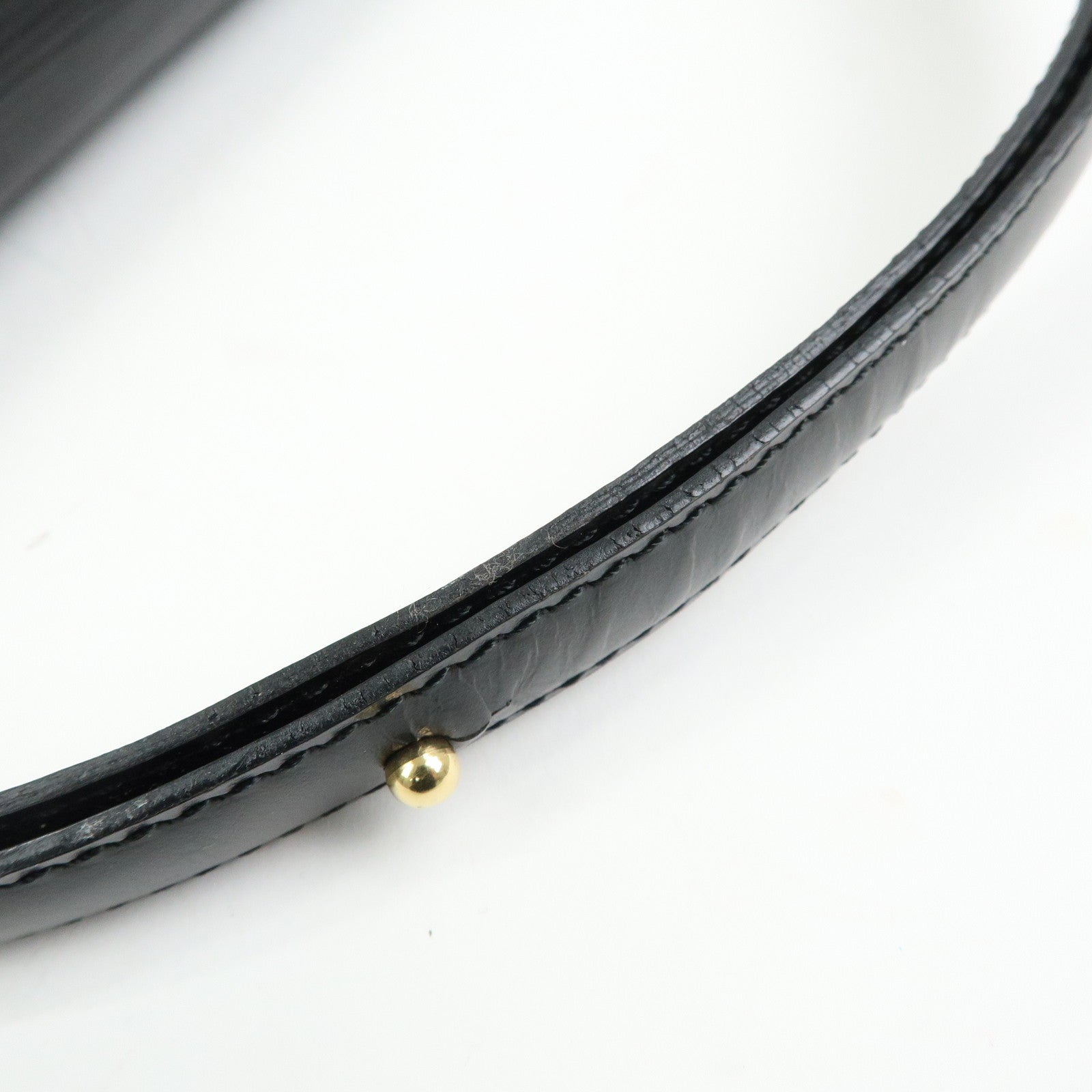 Louis Vuitton Epi Freerun Leather Shoulder Bag Noir Black M52402