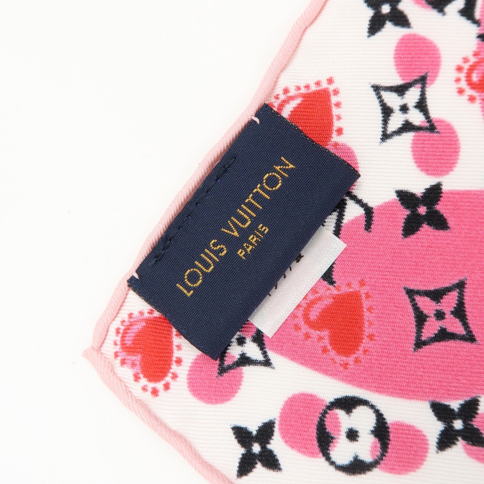 Louis Vuitton Monogram Carre Silk 100% Scarf White Pink M77354