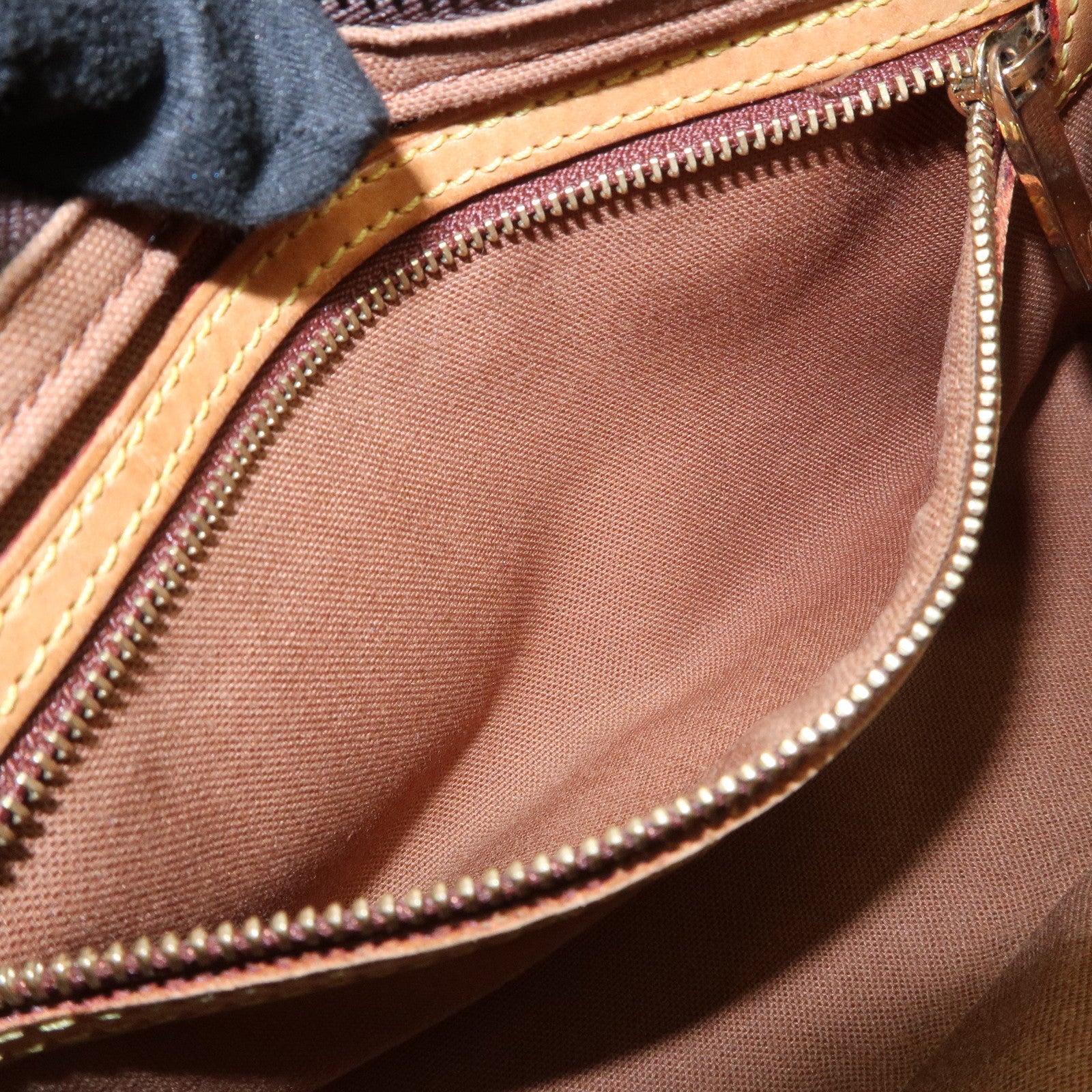 Louis Vuitton Monogram Trotteur Shoulder Bag Brown M51240
