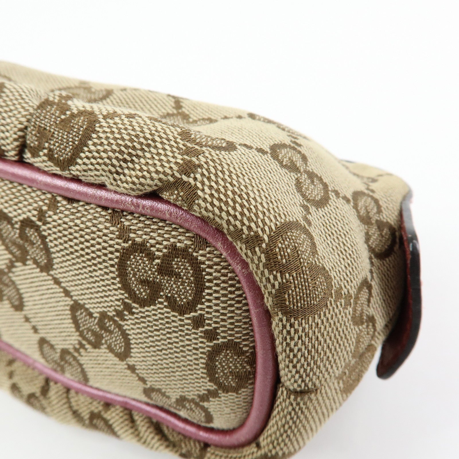 GUCCI Interlocking G Lovely Heart Cosmetic Pouch Beige Pink 308728