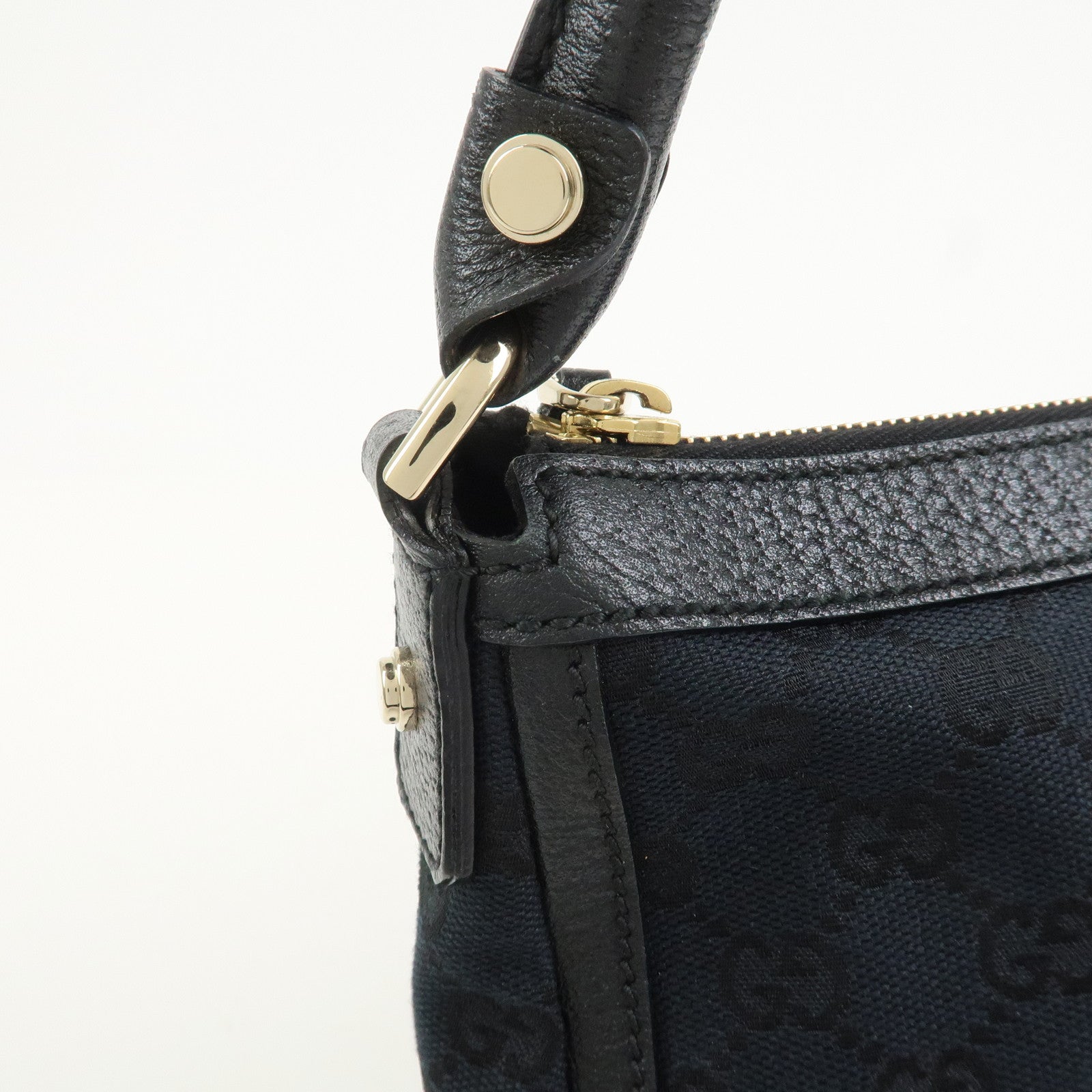 GUCCI GG Canvas Leather Shoulder Bag Hand Bag Black 146244