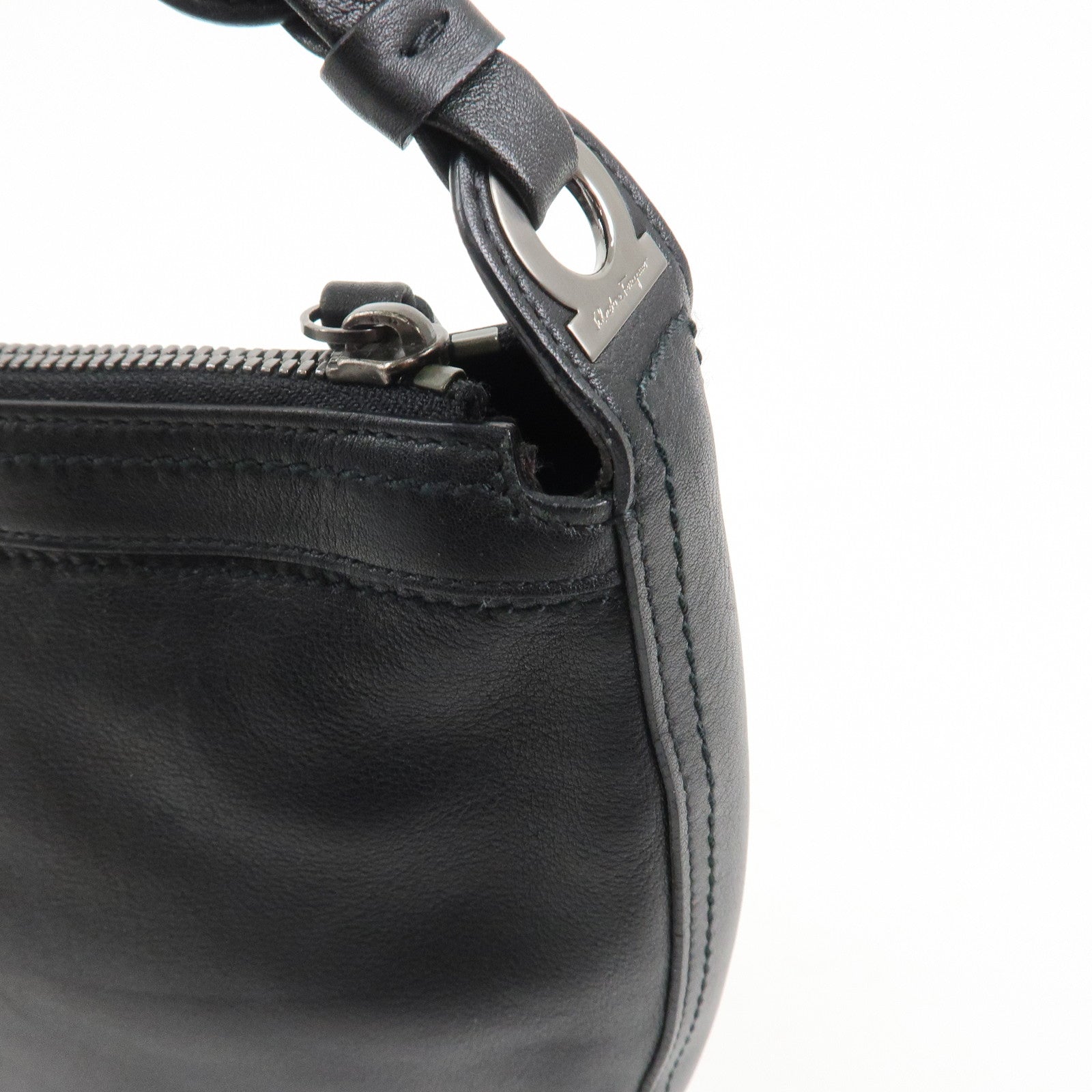 Ferragamo Gancini Leather Shoulder Bag Hand Bag Black