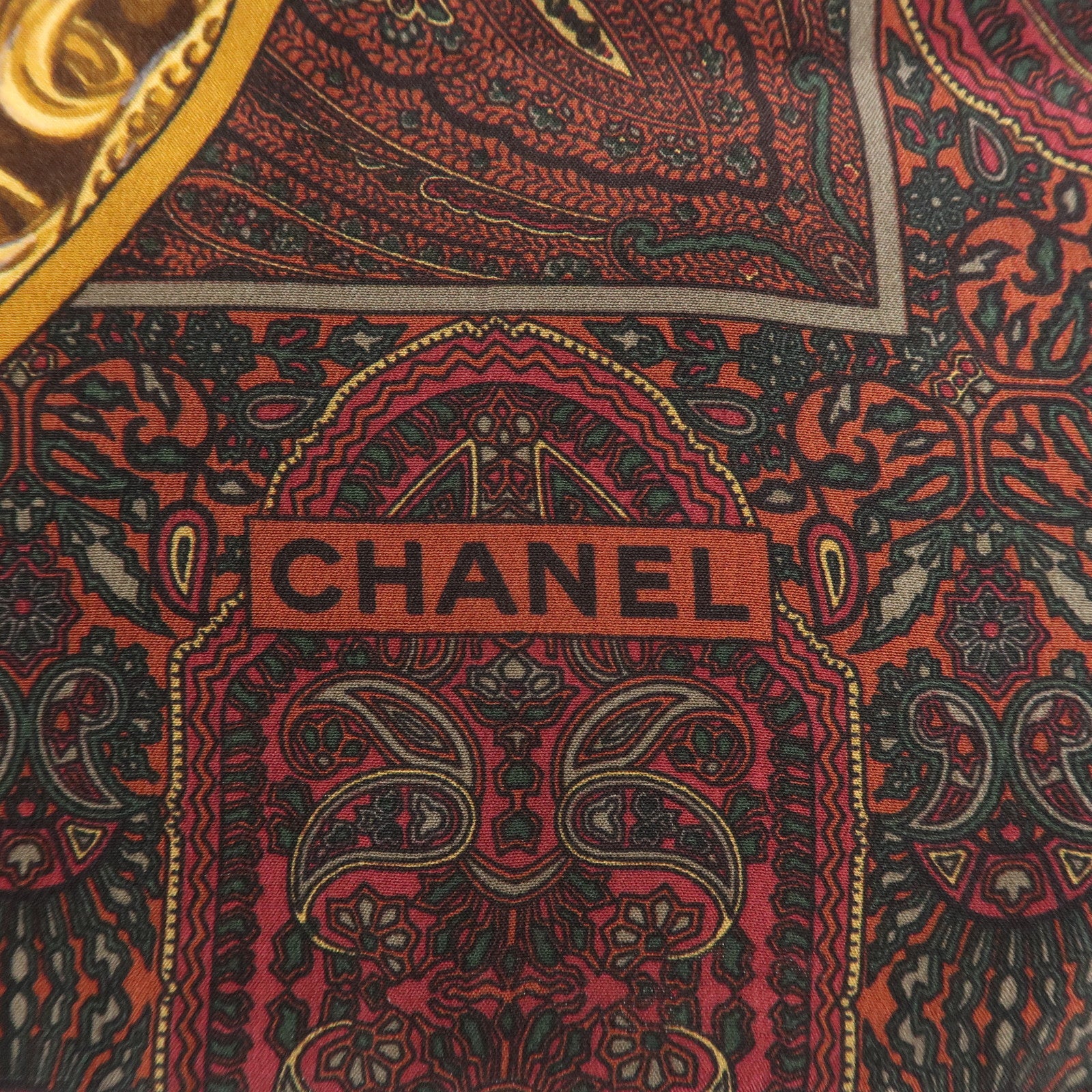 CHANEL Scarf