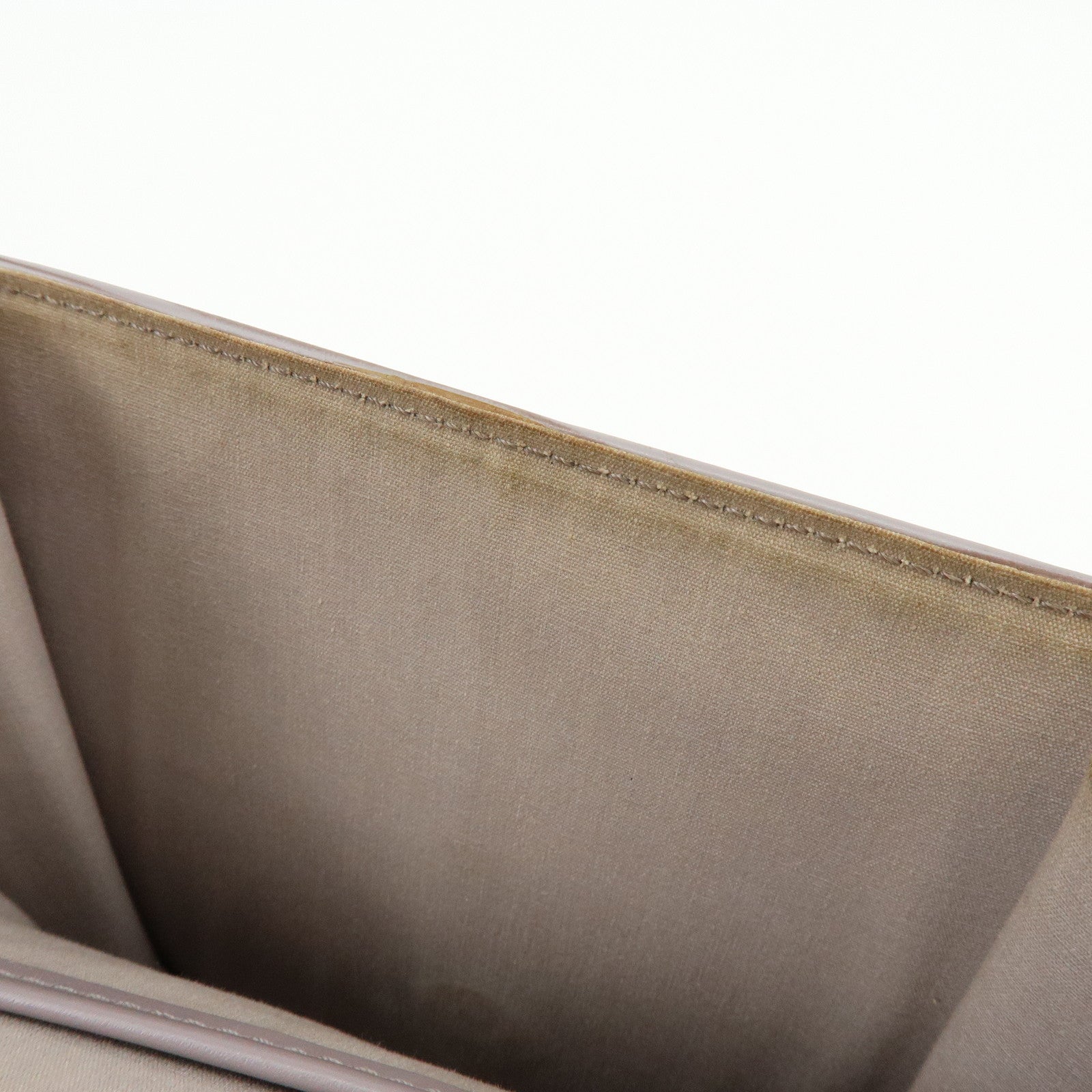 Louis Vuitton Epi Biarritz Leather Shoulder Bag Pepper M5293C