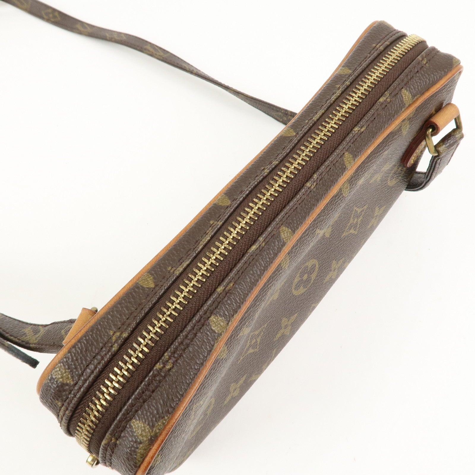 Louis Vuitton Monogram Canvas Marly Bandouliere Pochette M51828