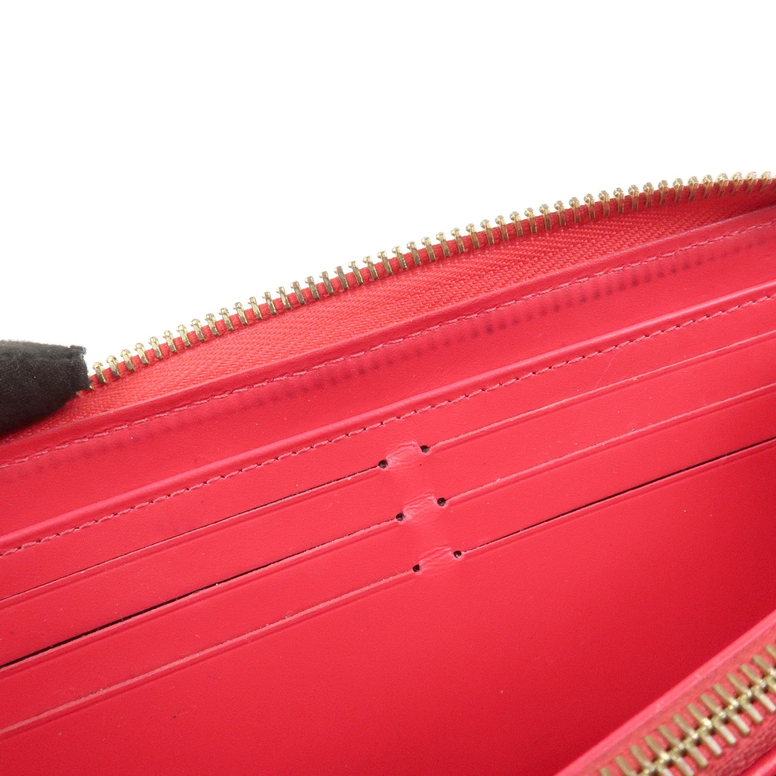 Louis Vuitton Monogram Vernis Zippy Wallet Rouge Grenadine M91732