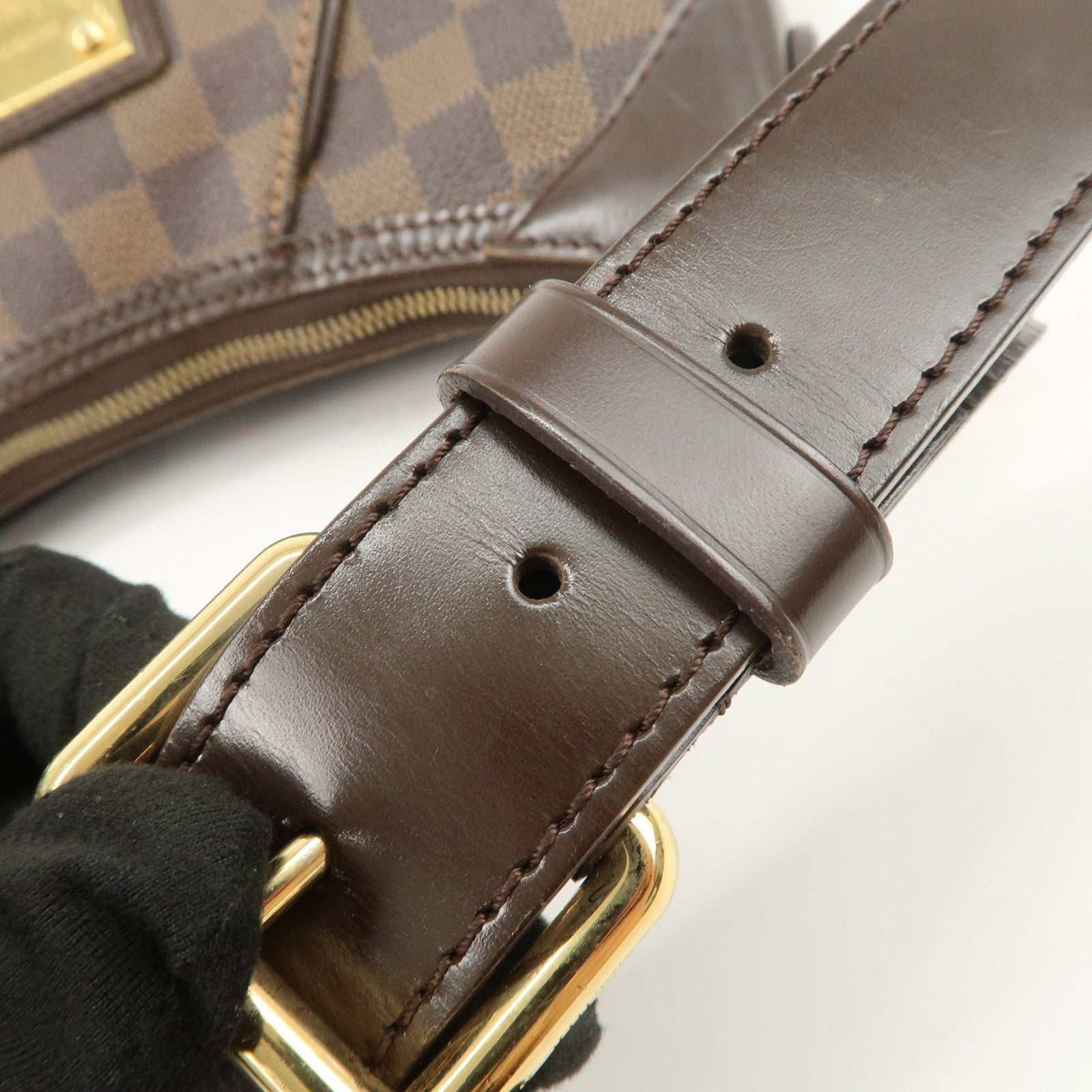 Louis Vuitton Damier Canvas Thames PM Shoulder Bag Hand Bag N48180