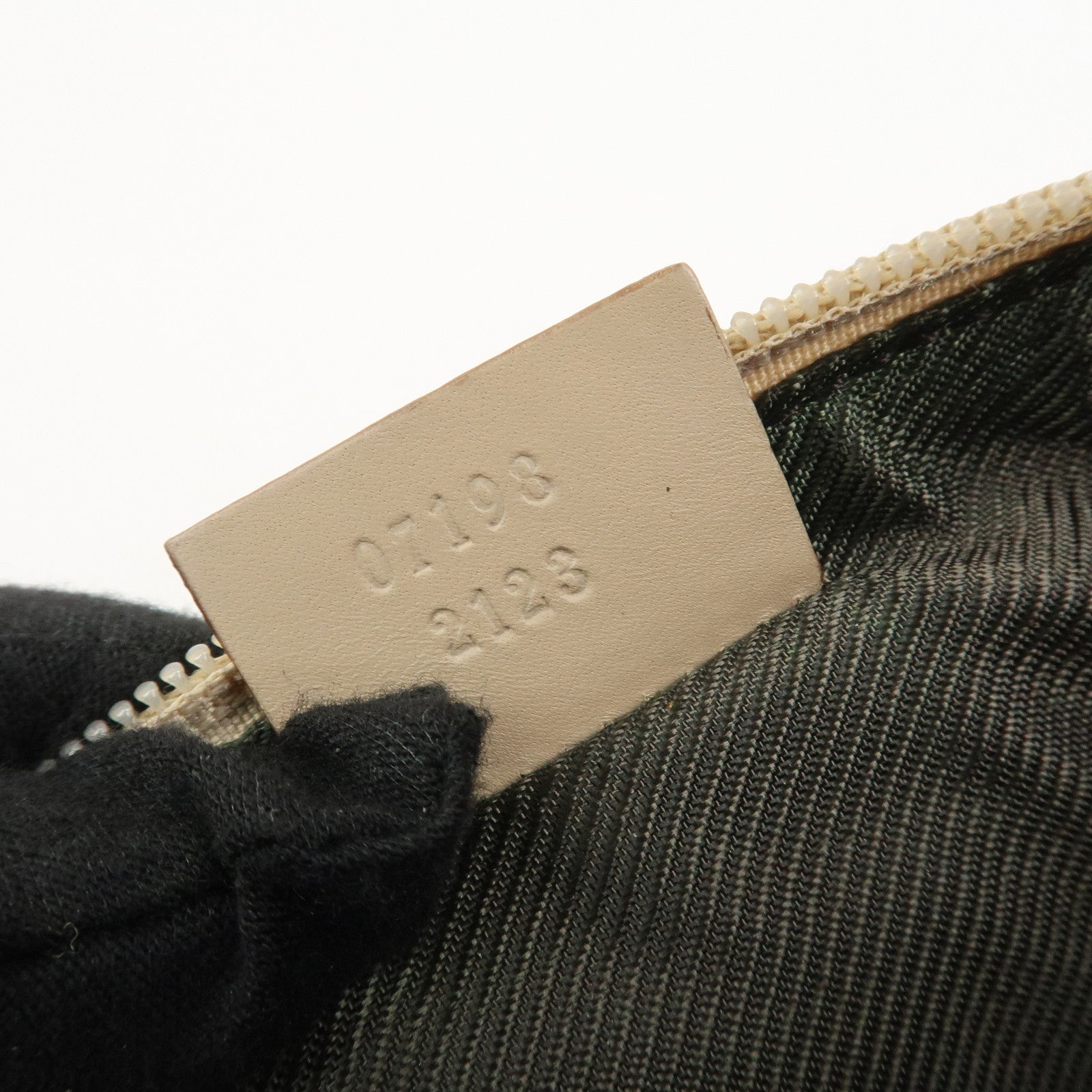 GUCCI Boat Bag GG Canvas Leather Hand Bag Pouch Beige 07198