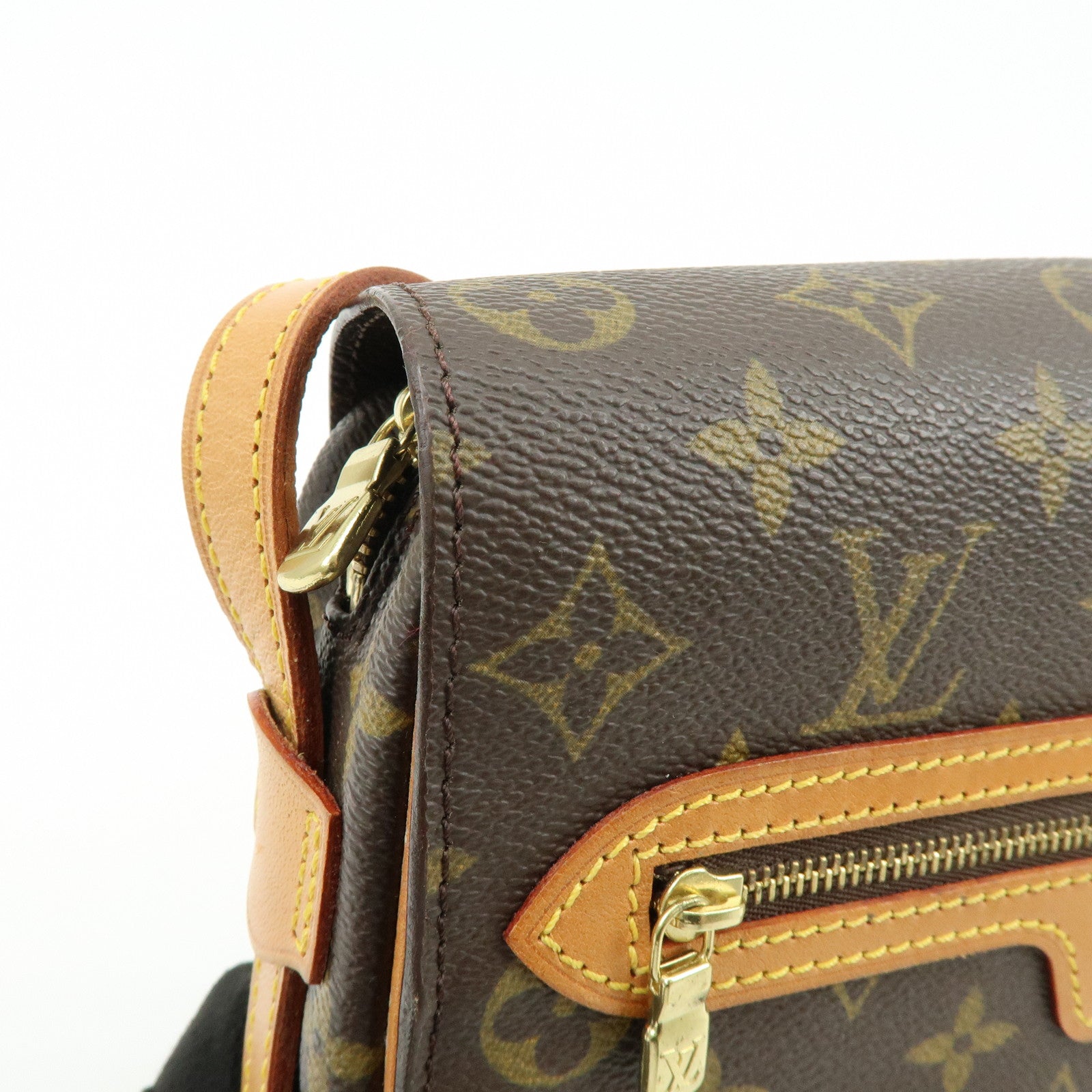 Louis Vuitton Monogram Saint Germain 28 Shoulder Bag Brown M51207