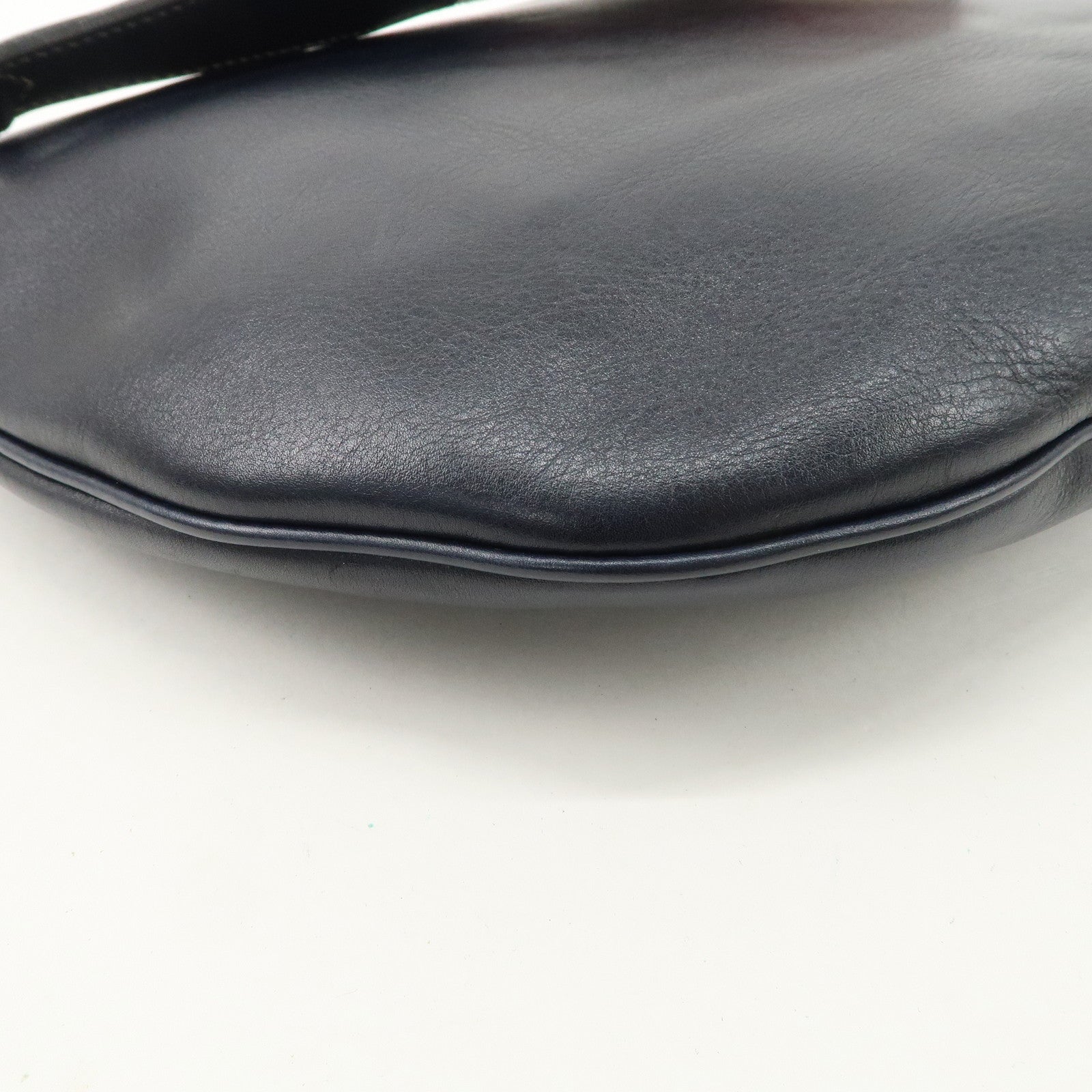 GUCCI Sherry Leather One Shoulder Bag Hand Bag Dark Navy Gold Hardware Used