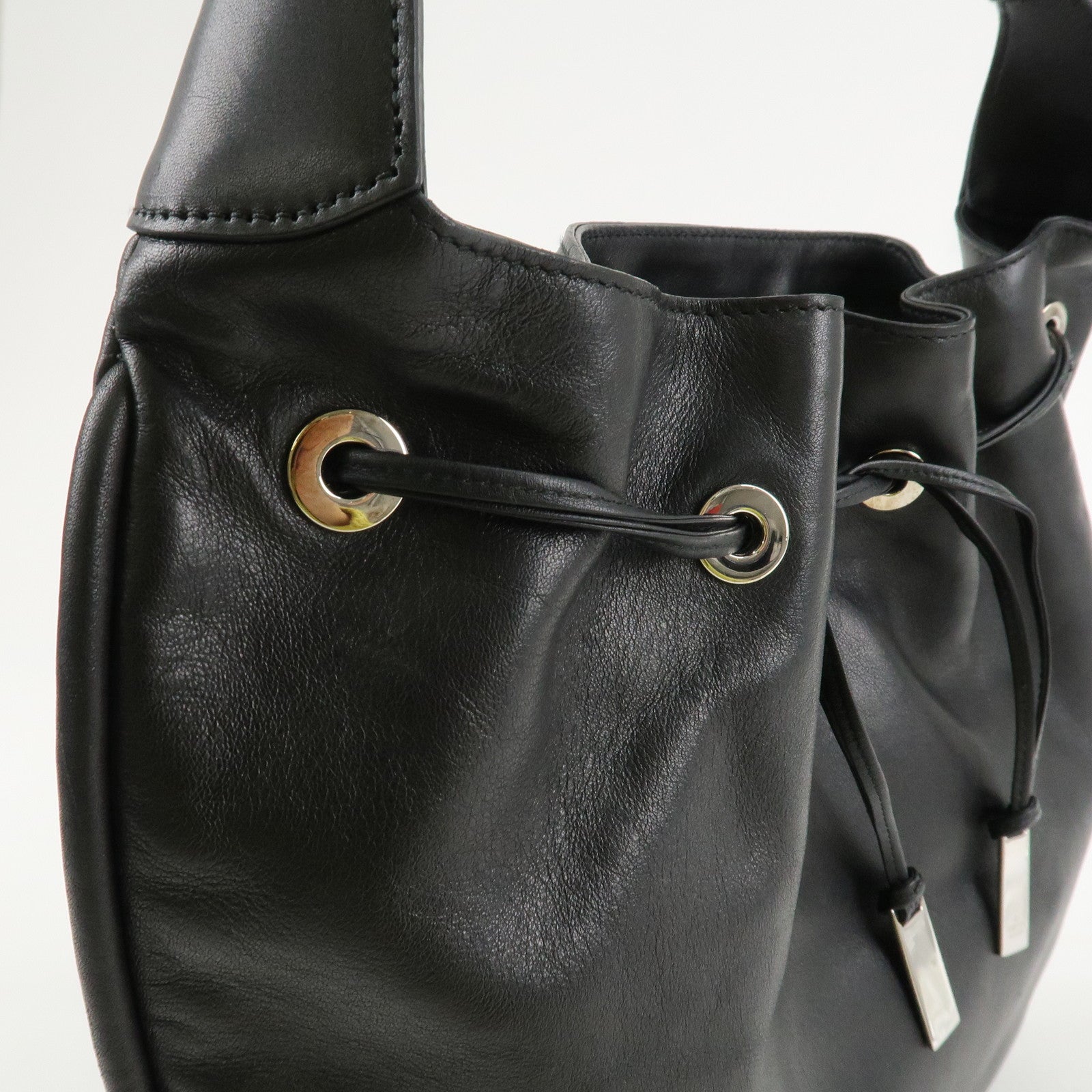 GUCCI Drawstring Leather Shoulder Bag Hand Bag Black 001.4033 Used