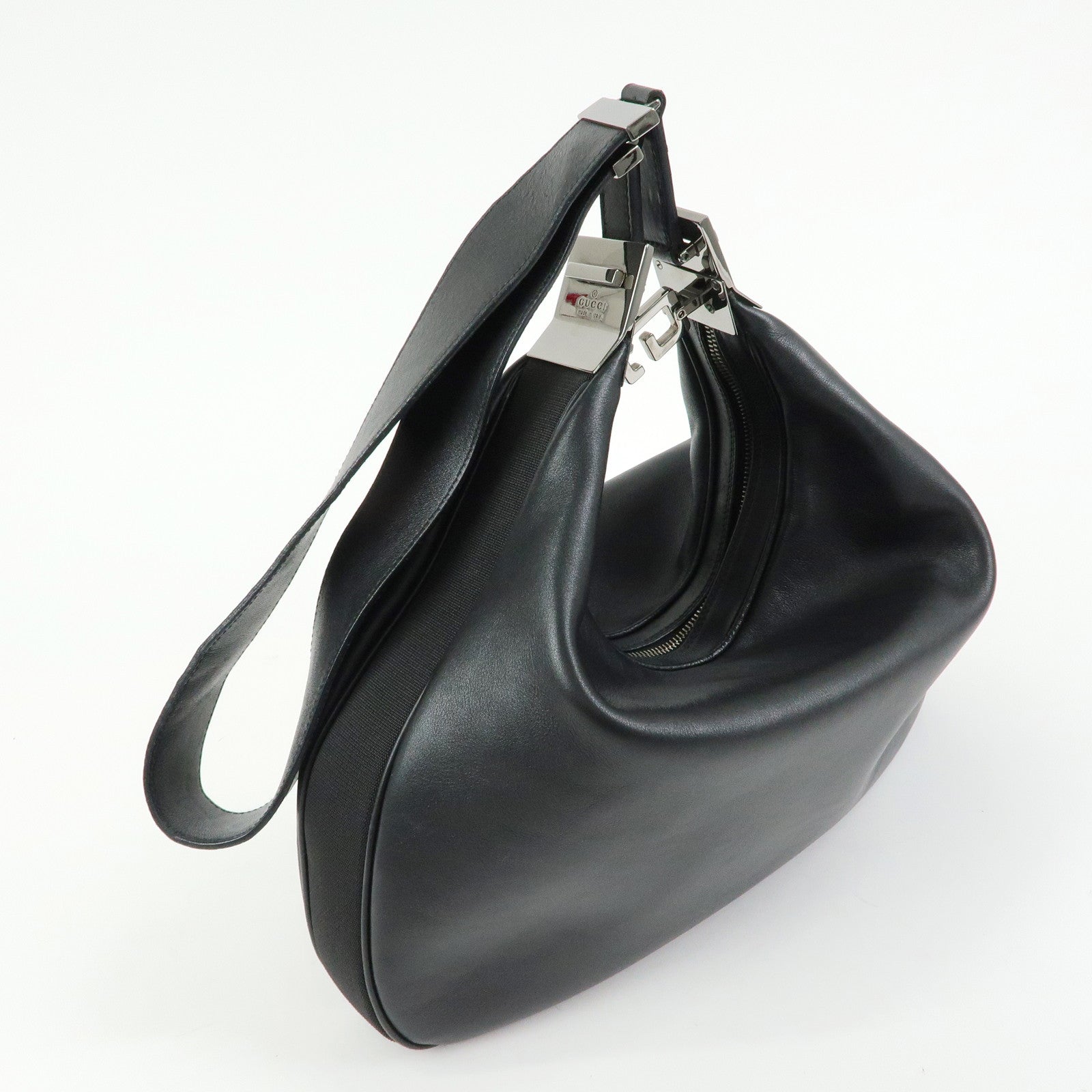 GUCCI Attache Leather Shoulder Bag Crossbody Bag Black 001・3341