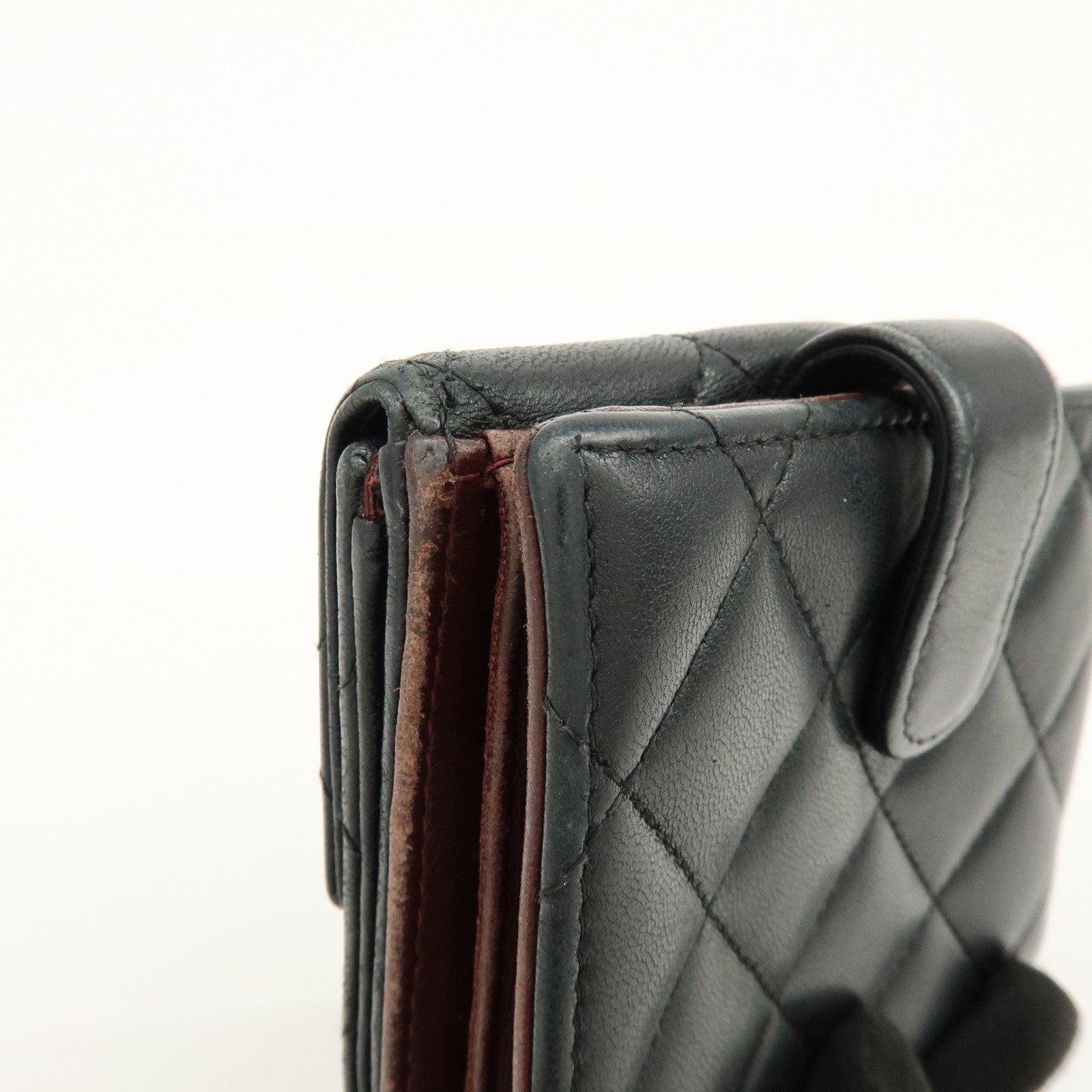 CHANEL Matelasse Lamb Skin Bi-fold Compact Wallet Black A48980