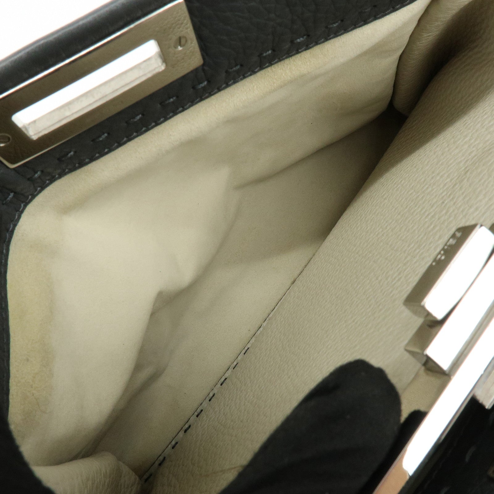 FENDI Selleria Peekaboo Calf Leather 2Way Shoulder Hand Bag 8BN226