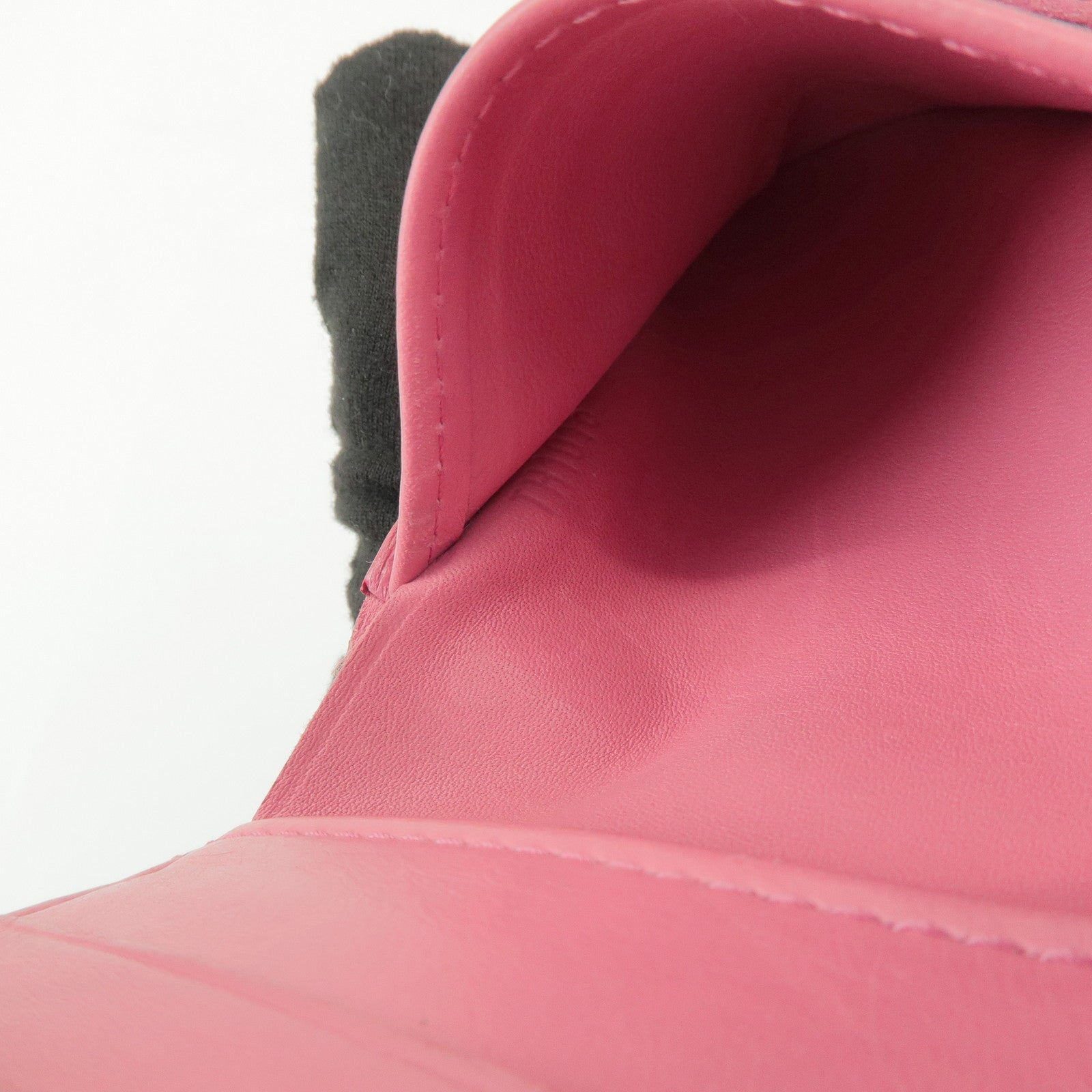 Louis Vuitton Vernis Porte Monnaie Billets Cartes Crédit M9139F