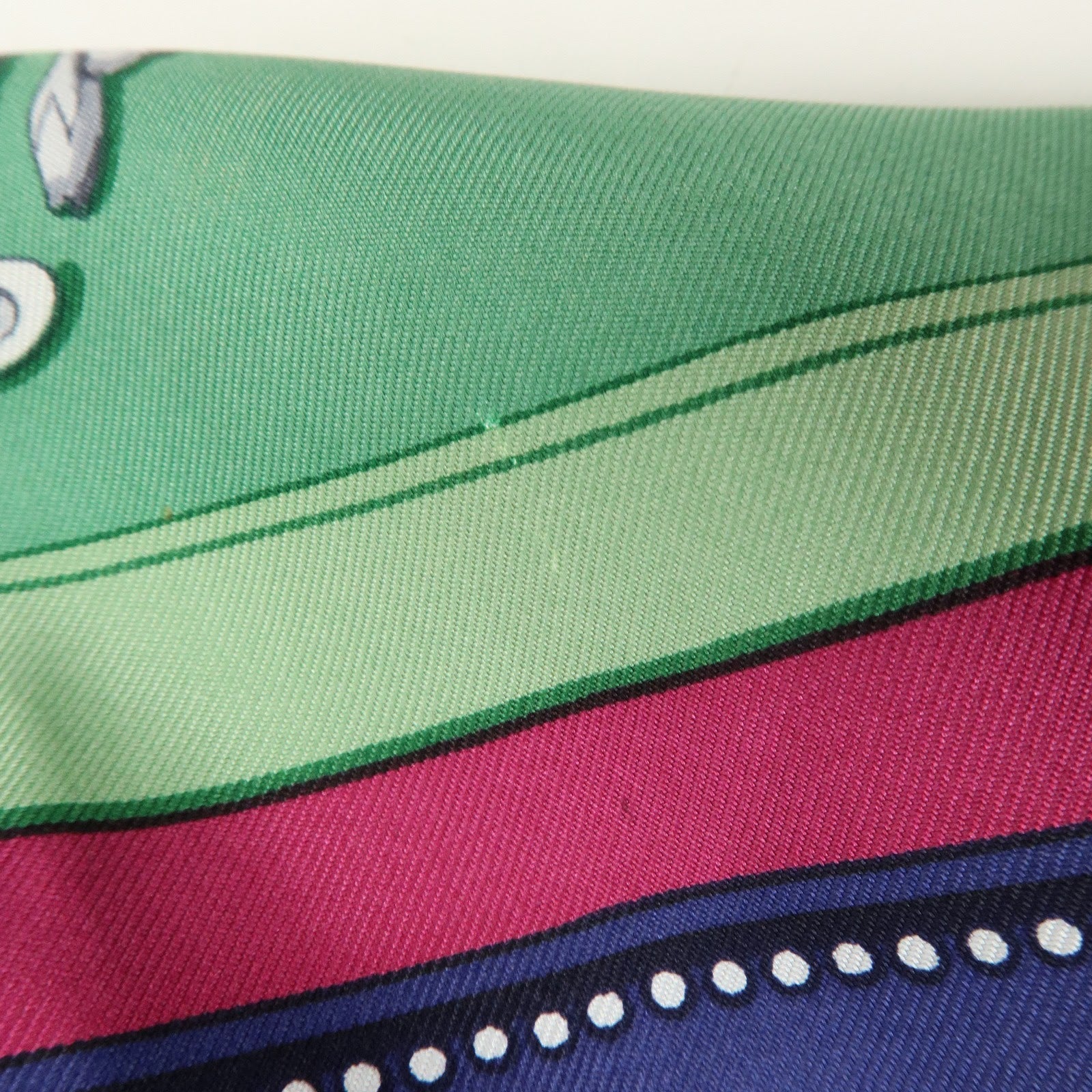 HERMES Carre 90 Silk 100% Scarf TSUBAS Guard Print Purple Green