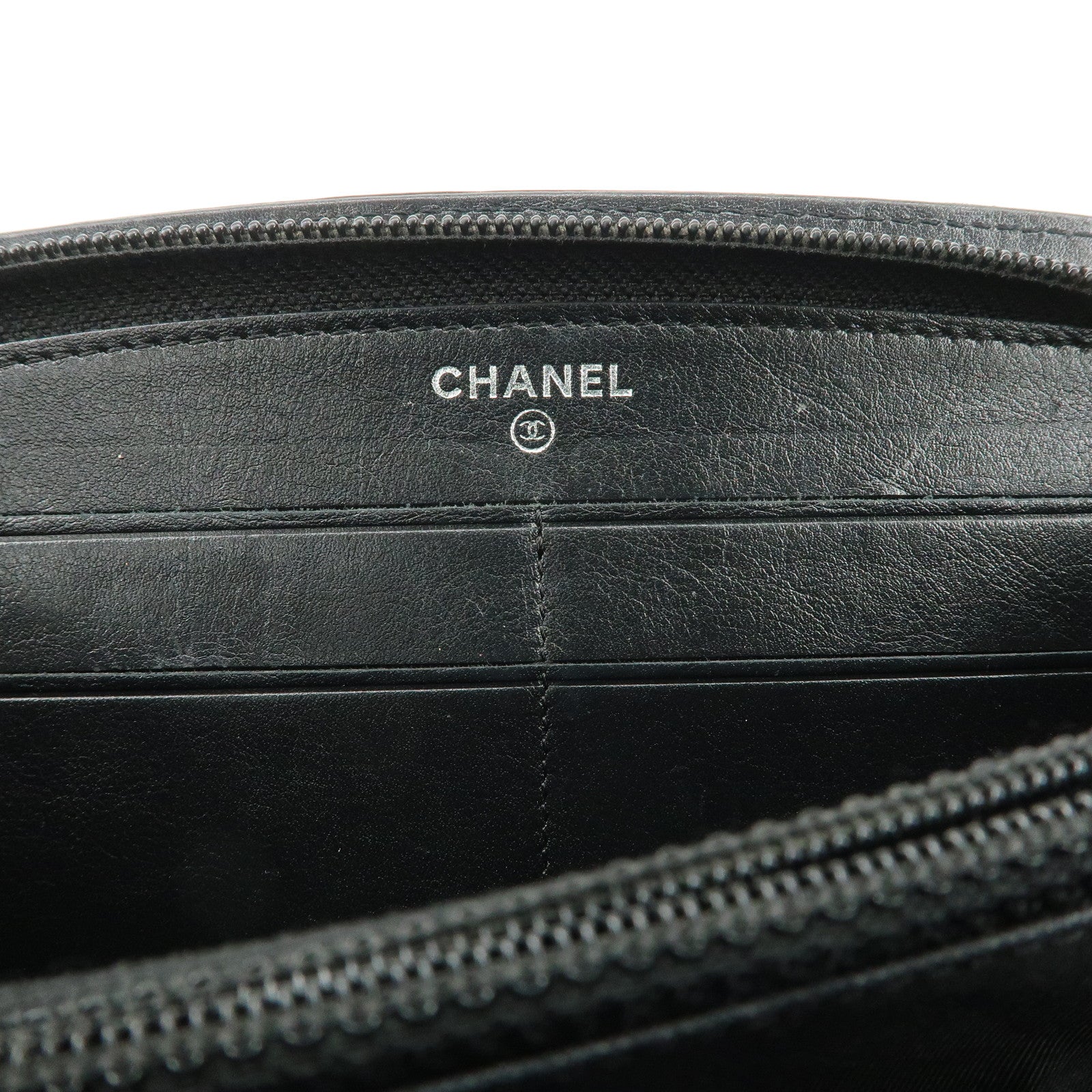 CHANEL COCO Mark Makeup Patent Leather Round Zippy Wallet Black A47663 Used