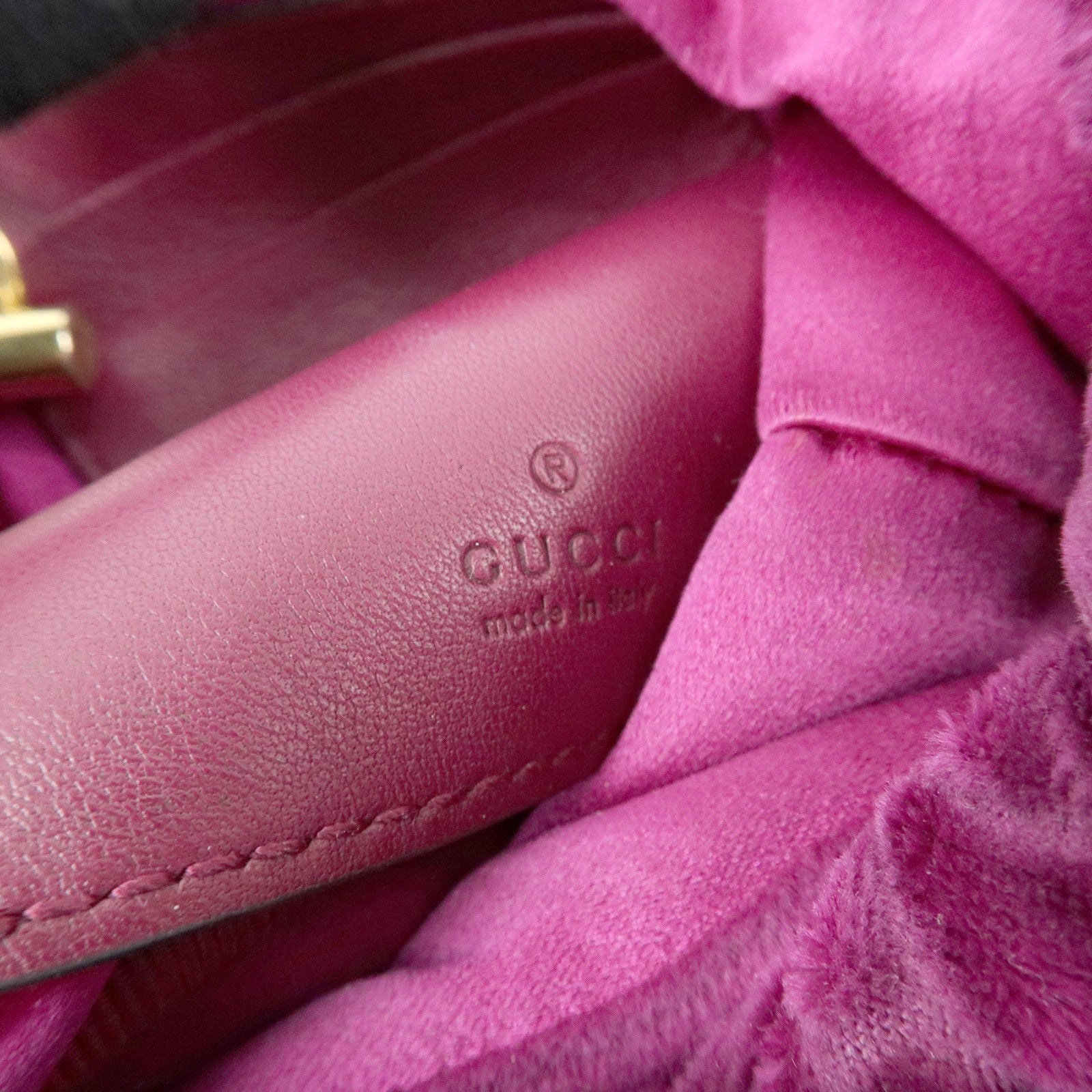 GUCCI GG Marmont Velvet Leather Small Bucket Chain Bag 575163