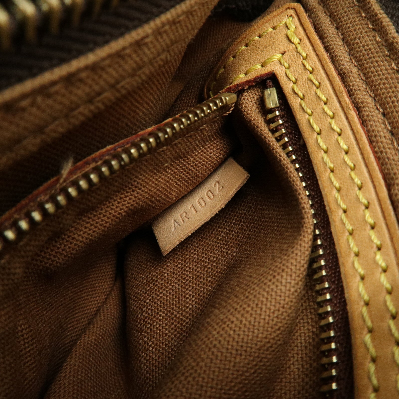 Louis Vuitton Monogram Trotteur Canvas Shoulder Bag Brown M51240