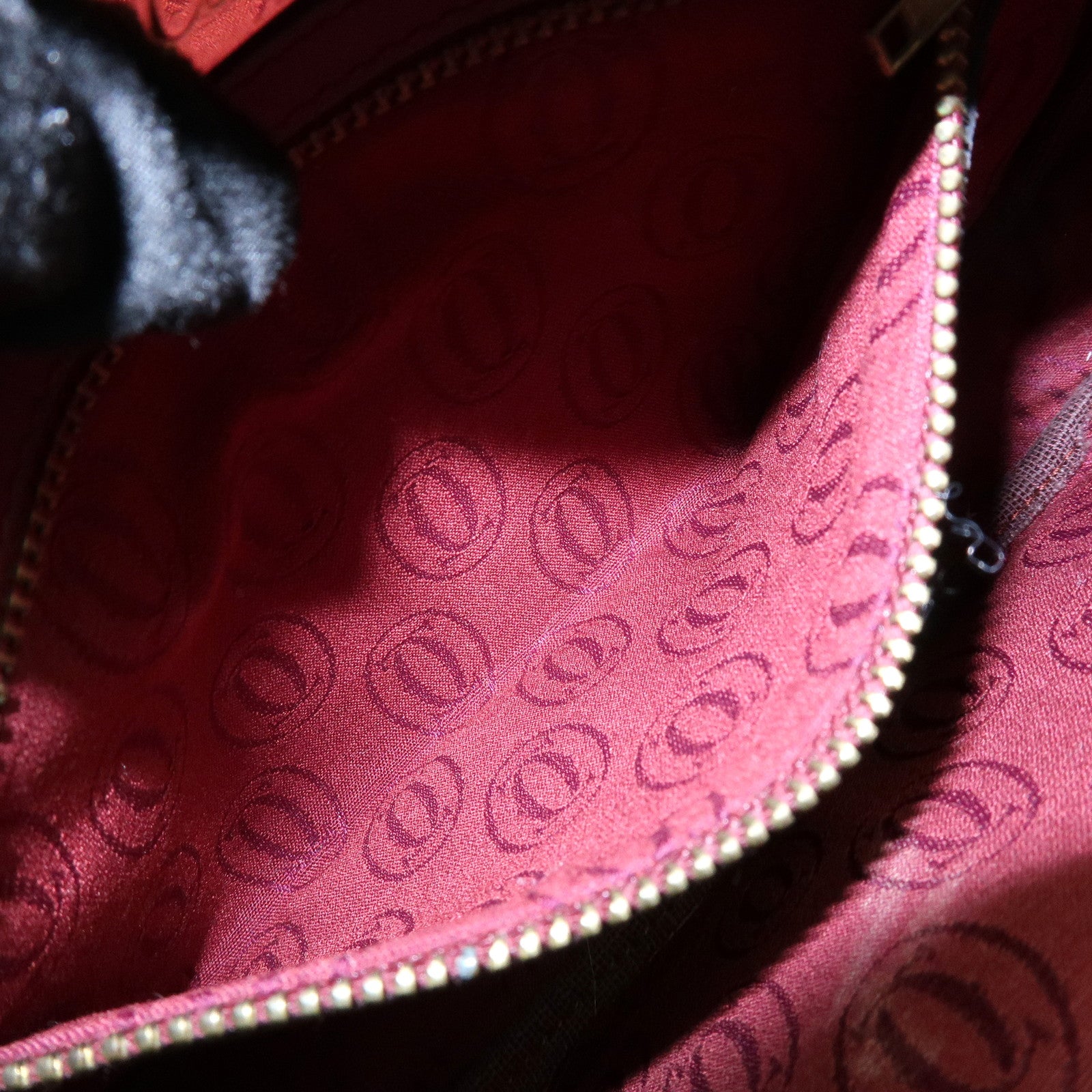 Cartier Must de Cartier Leather Shoulder Bag Crossbody Bag Bordeaux