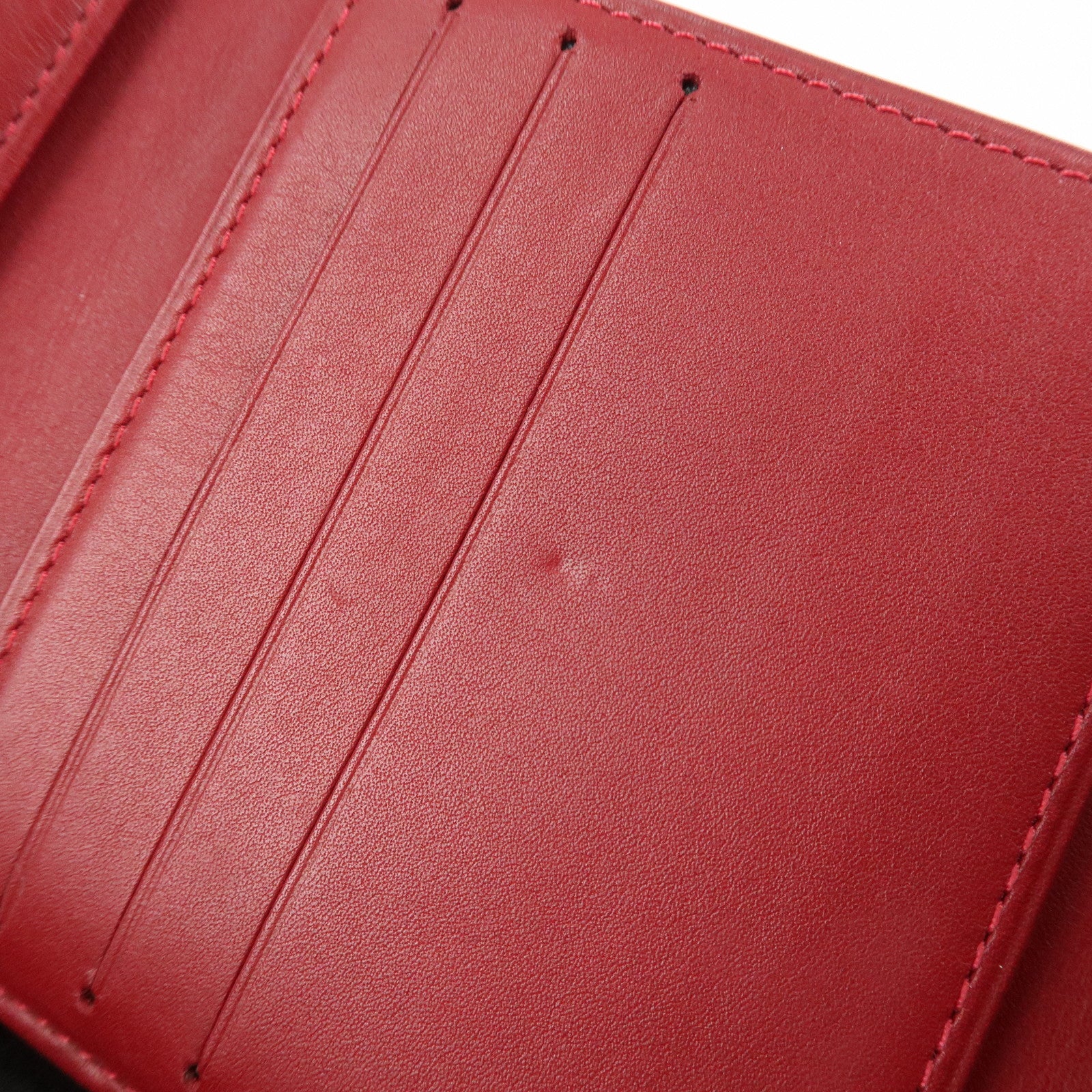 Louis Vuitton Vernis Porte Monnaie Billets Cartes de Credit M91982