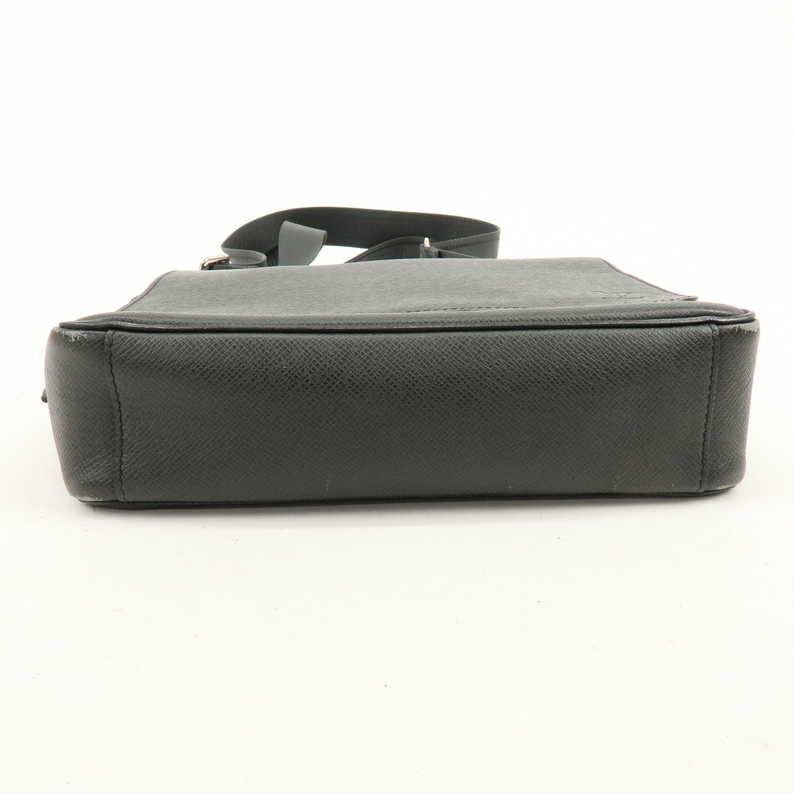 Louis Vuitton Taiga Leather Victor Shoulder Bag Ardoise M30142