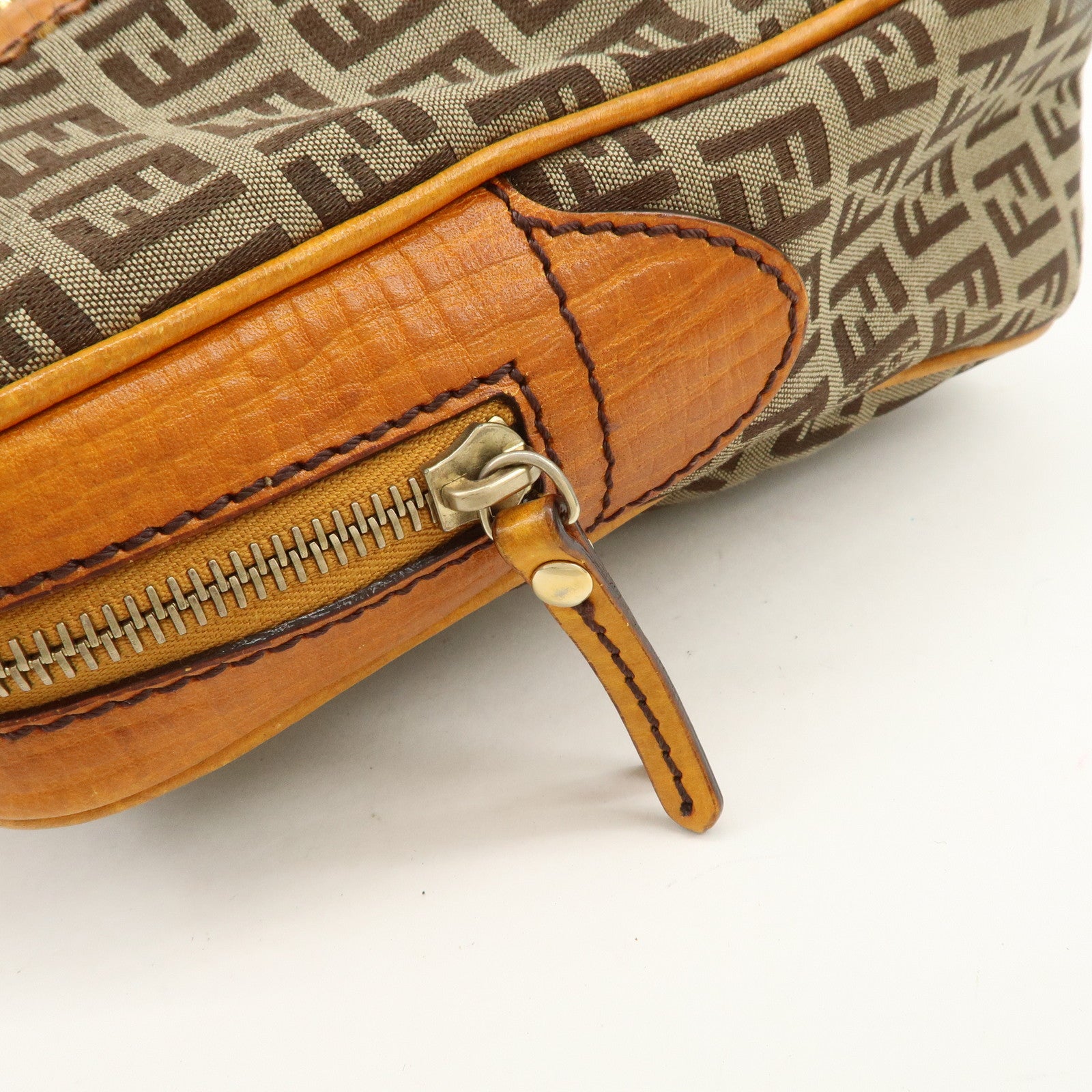 FENDI Zucchino Canvas Shoulder Bag Shoulder Bag Brown 8BN161