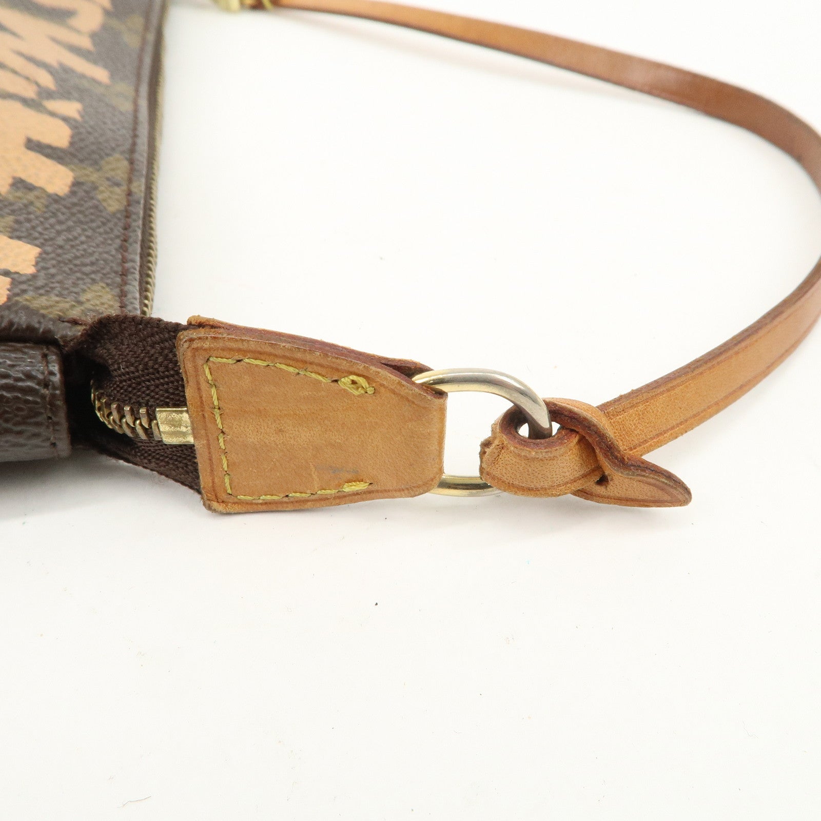 Louis Vuitton Monogram Graffiti Pochette Accessoires Peach M92193