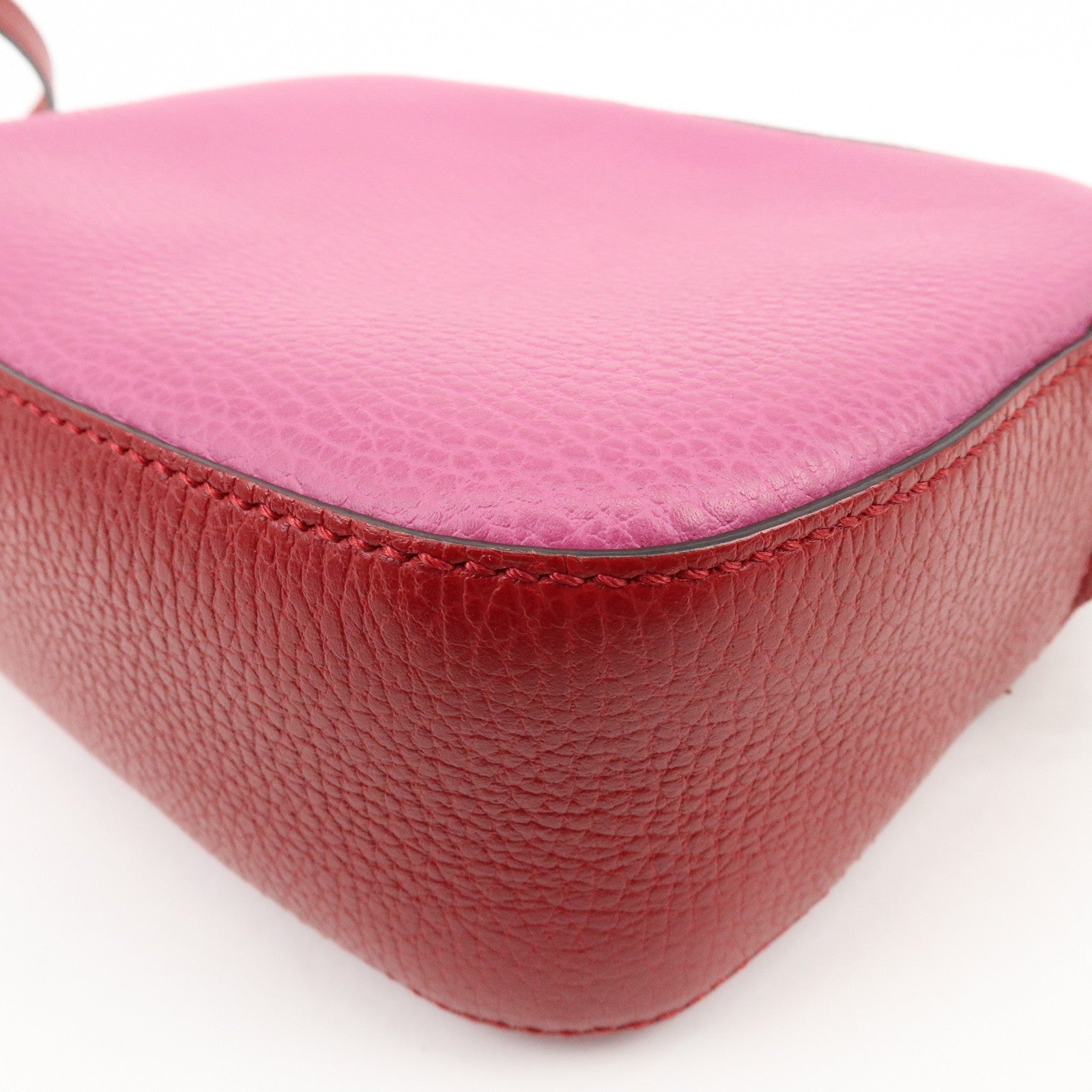 GUCCI SOHO Leather Shoulder Crossbody Bag Pink Red 431567