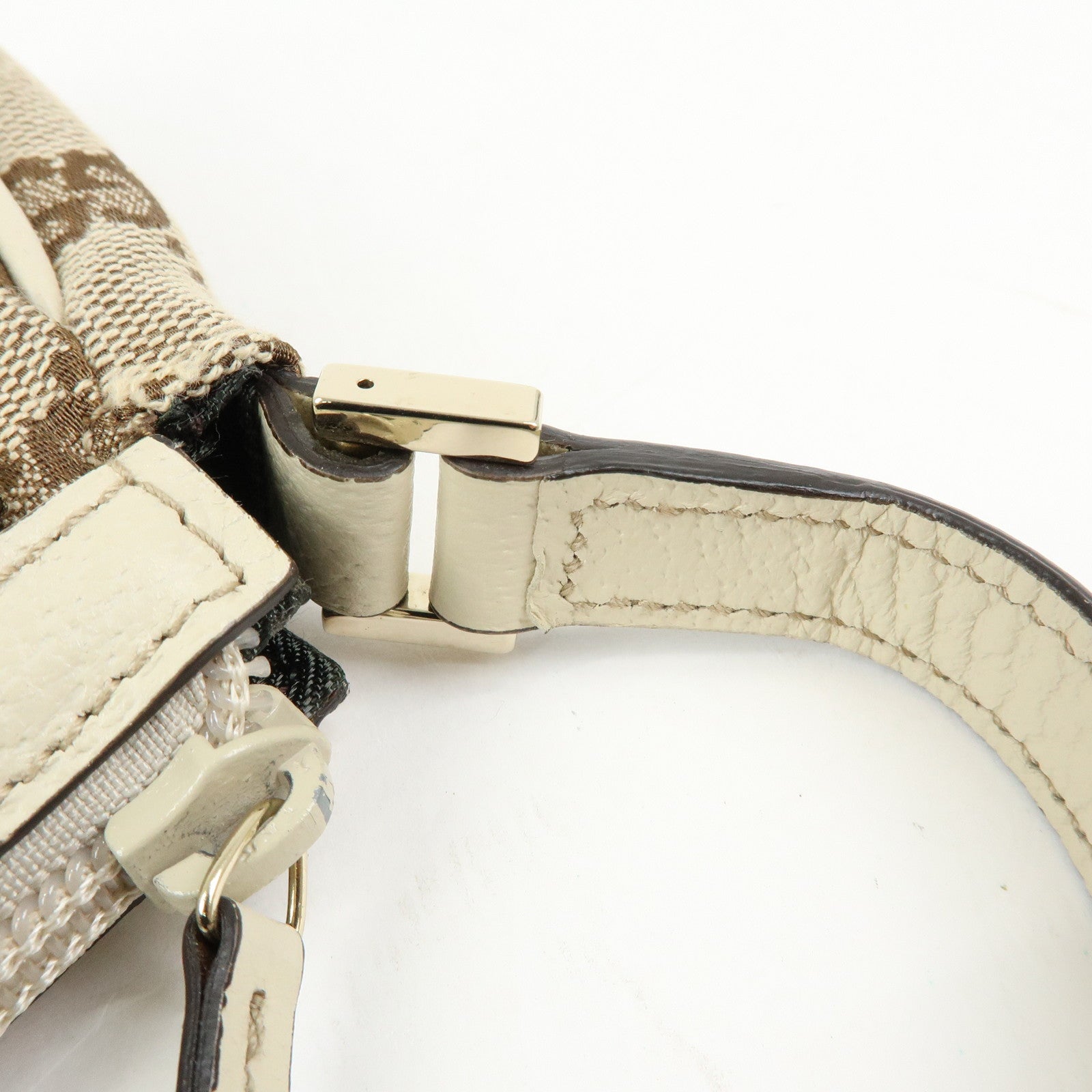 GUCCI GG Canvas Leather Accessory Pouch Hand Bag Beige White 145750